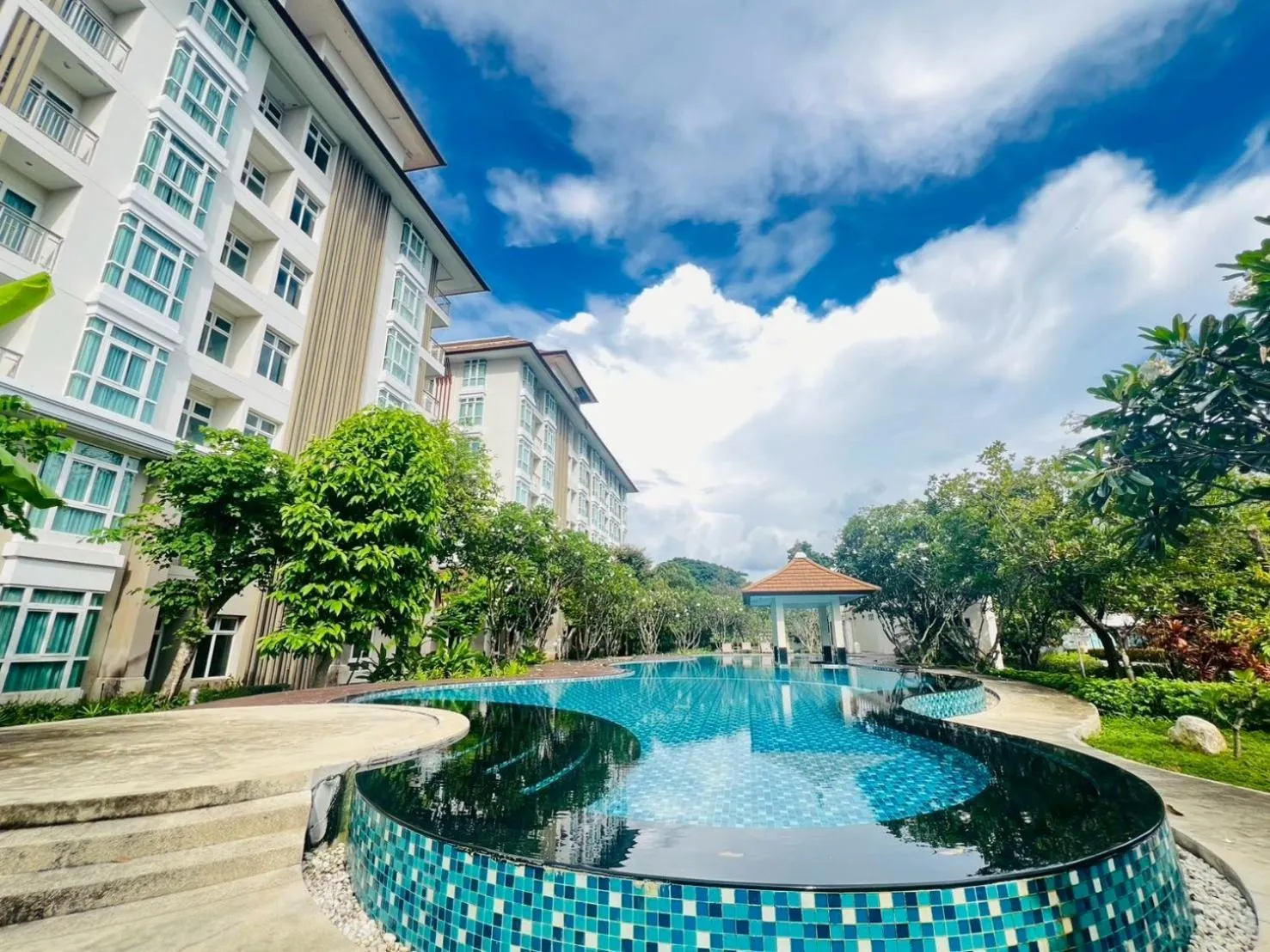 Swimming pool in Harmony Resort Hotel