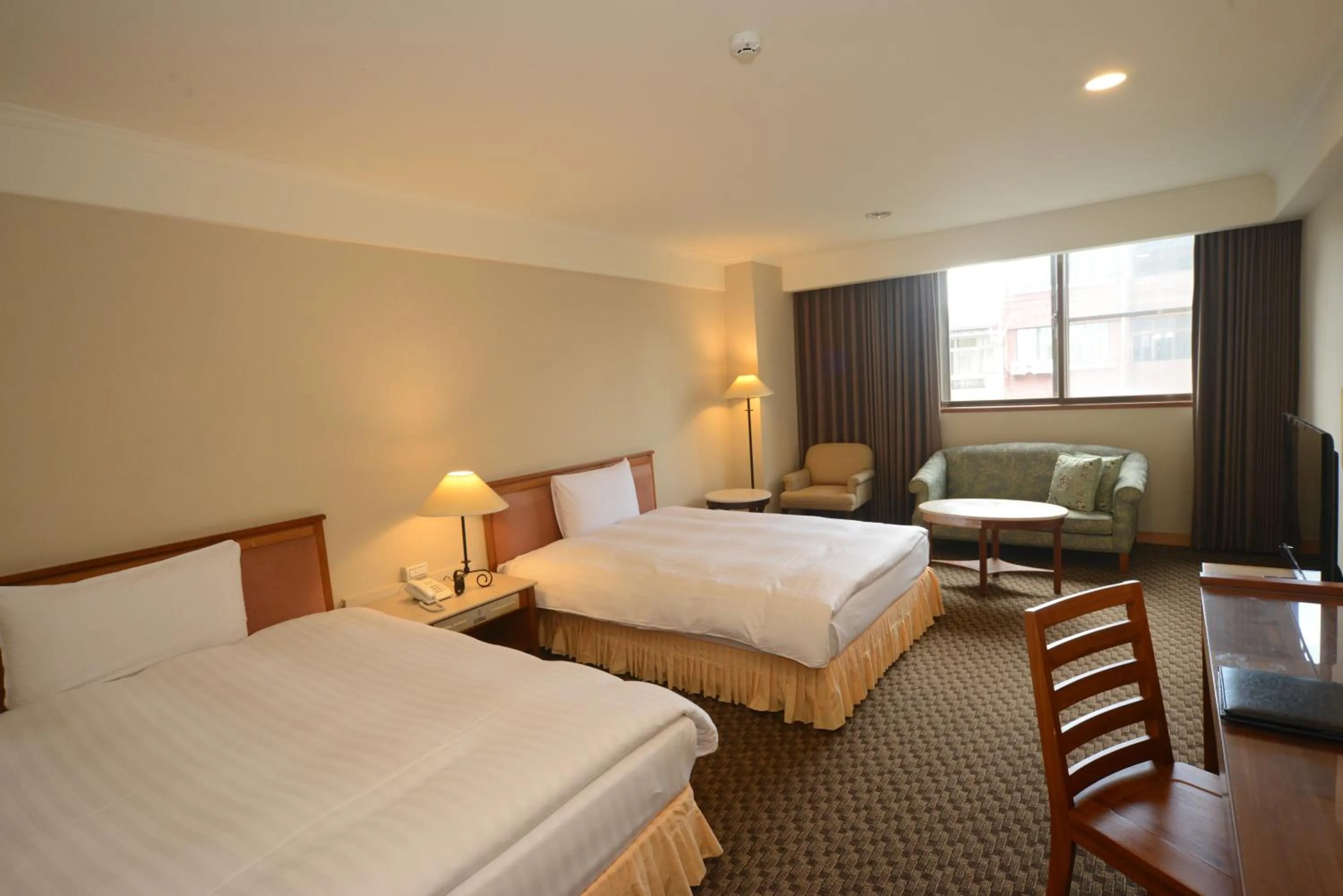 Photo of the whole room, Bed in Apollo Hotel