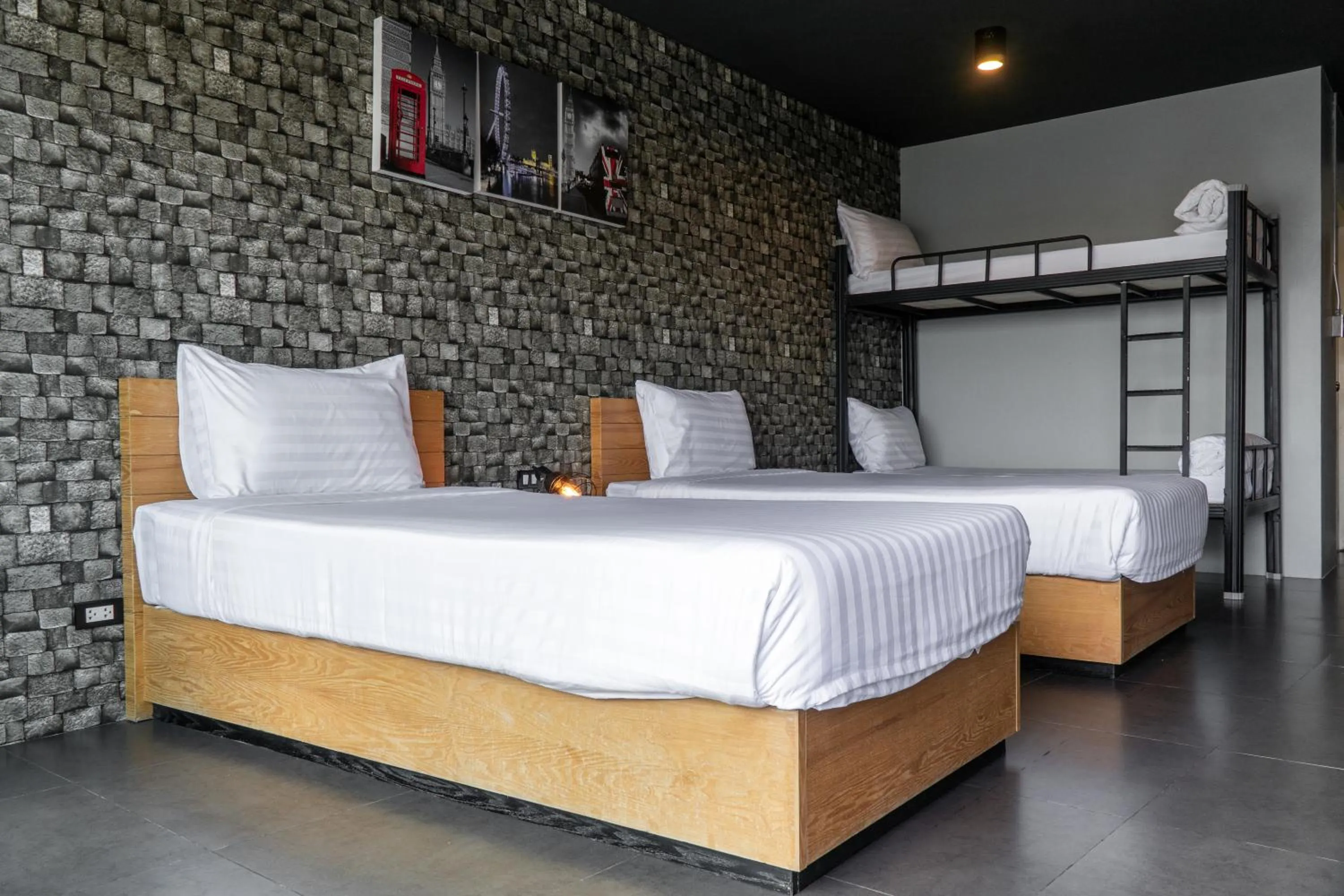 Bed in Get Zleep Premium Budget Hotel