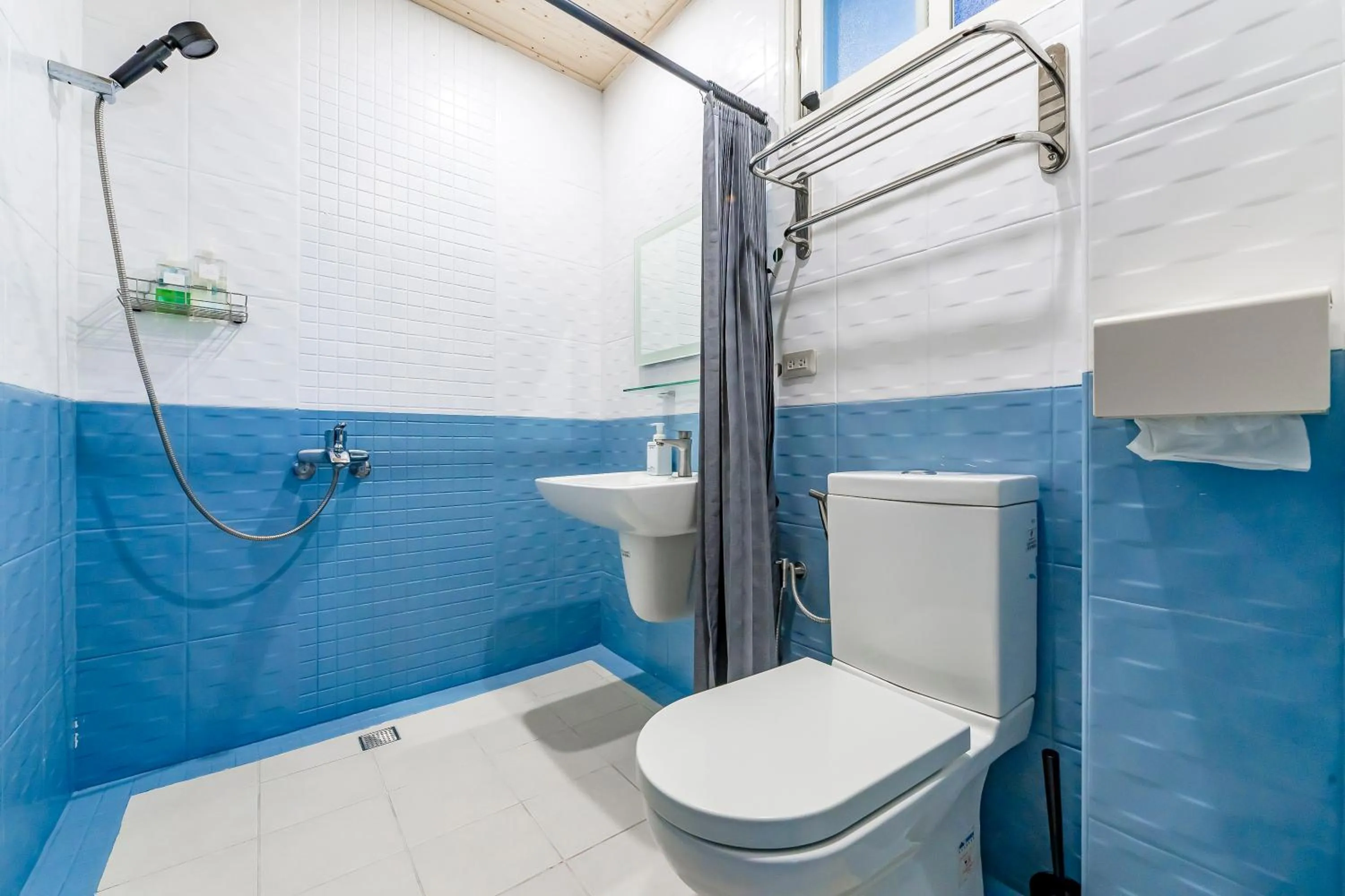 Bathroom in Cozy Blue B&B