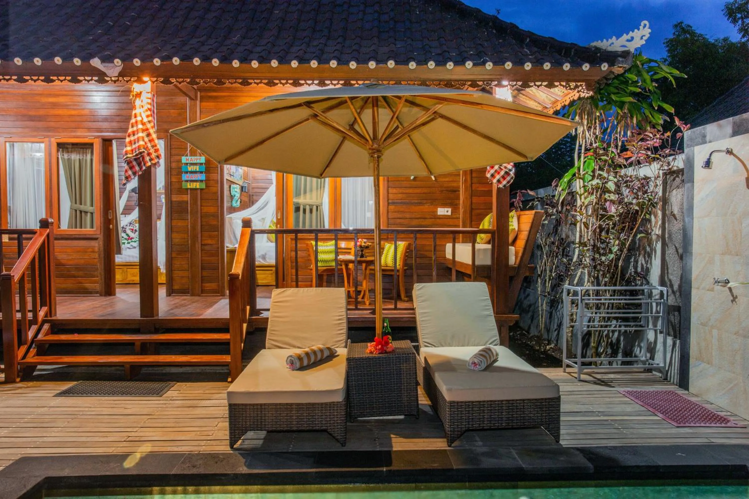 Sunset Garden Nusa Lembongan