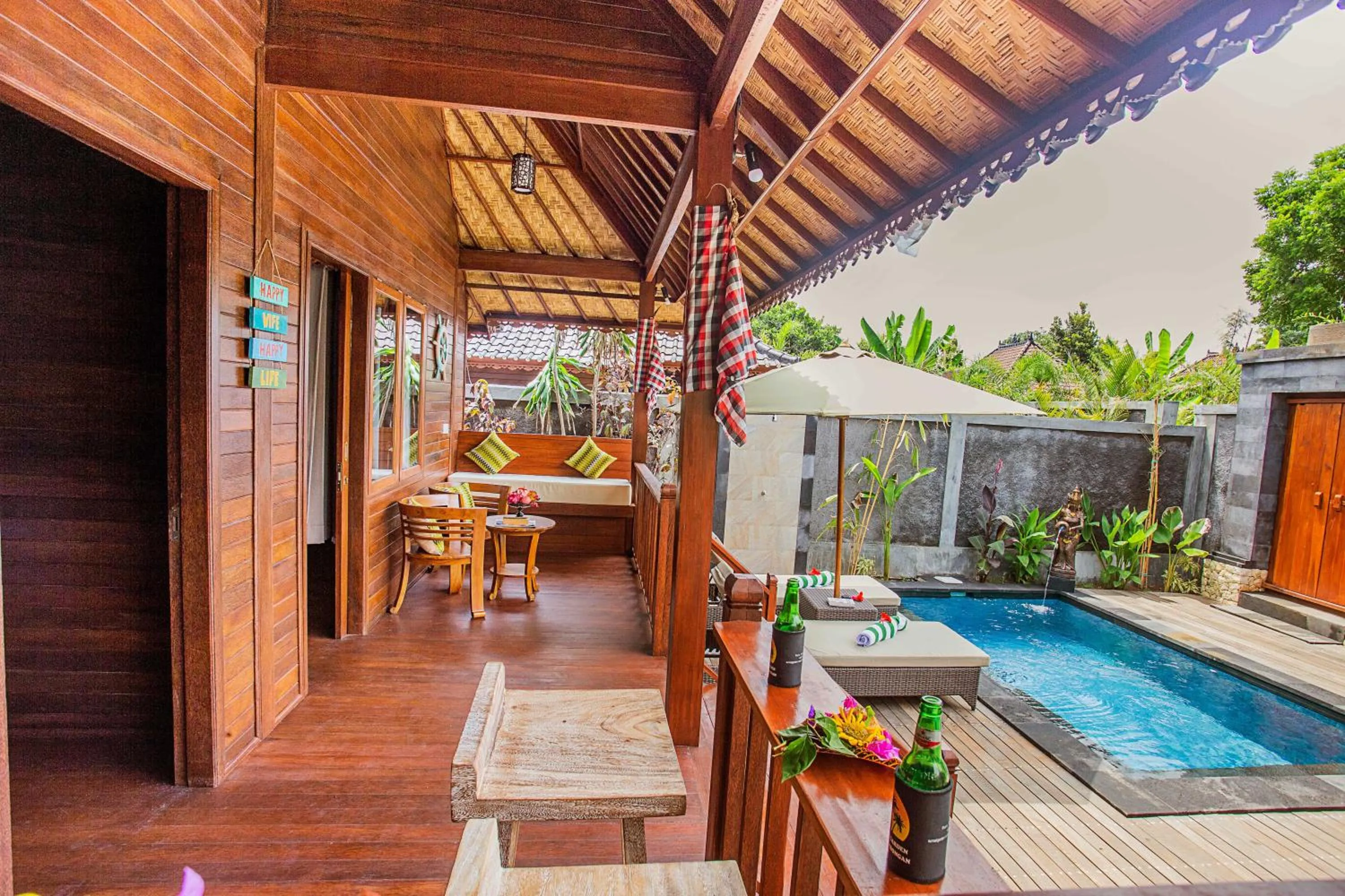 Sunset Garden Nusa Lembongan