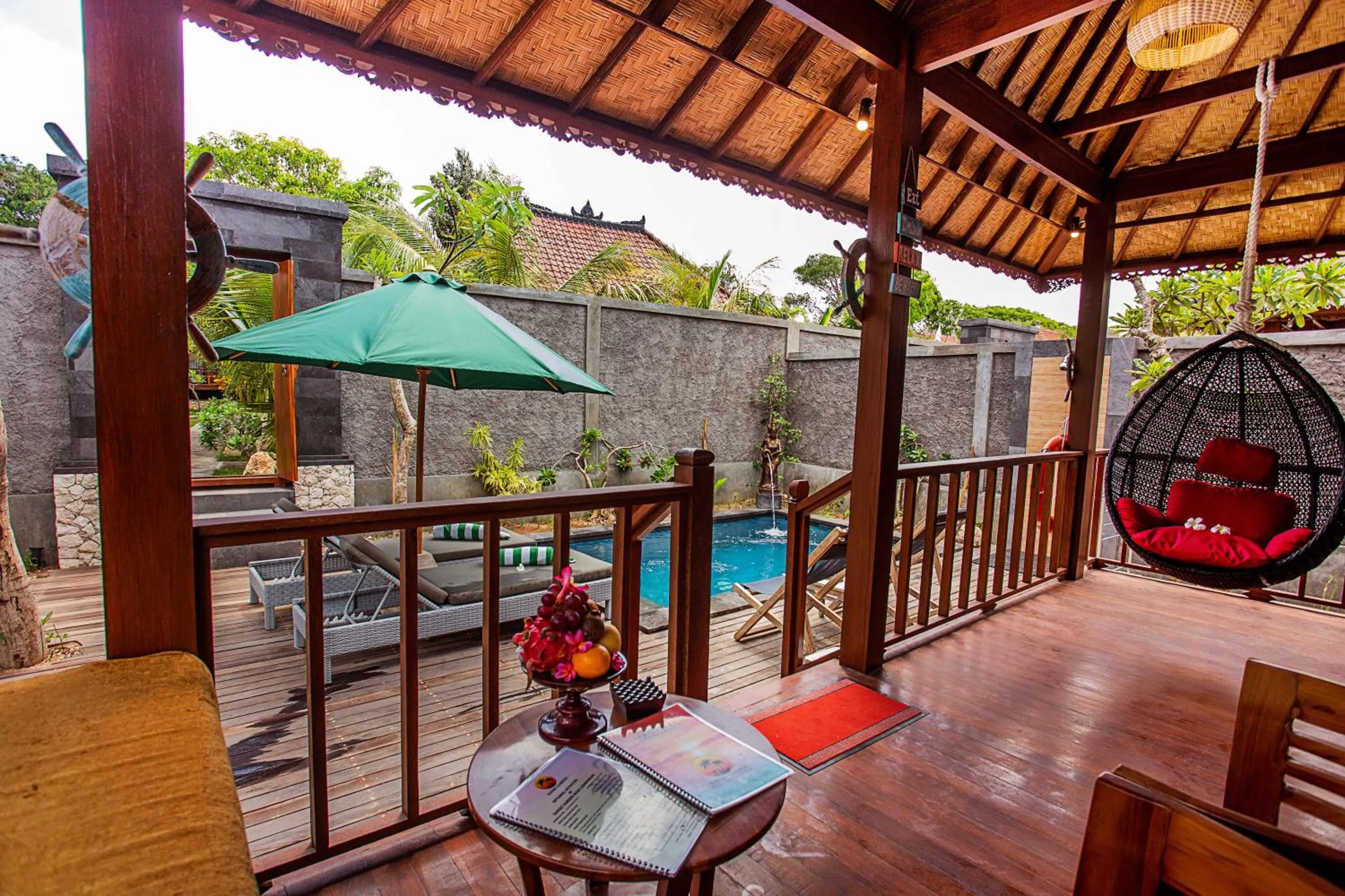 Patio in Sunset Garden Nusa Lembongan