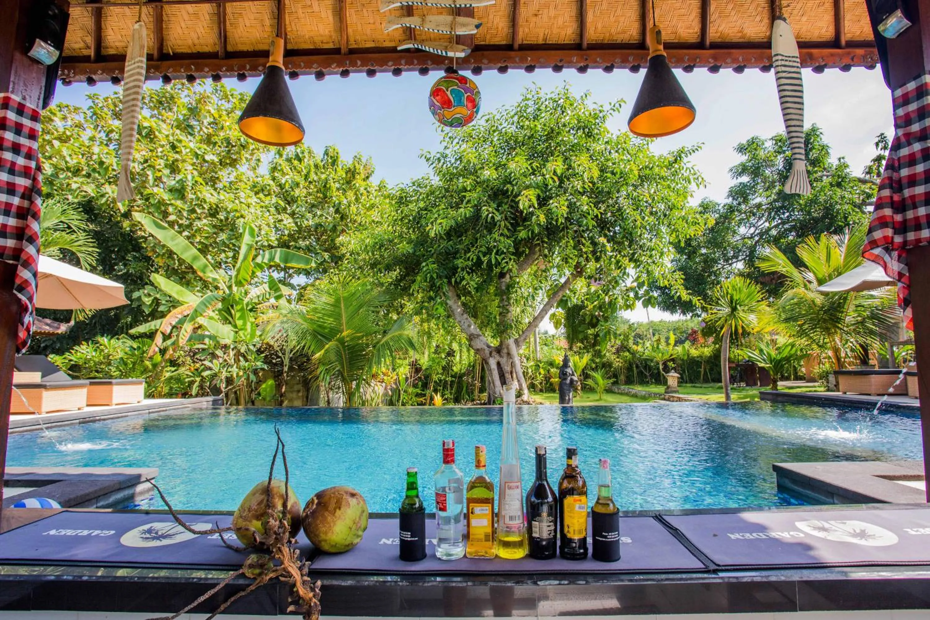 Drinks in Sunset Garden Nusa Lembongan