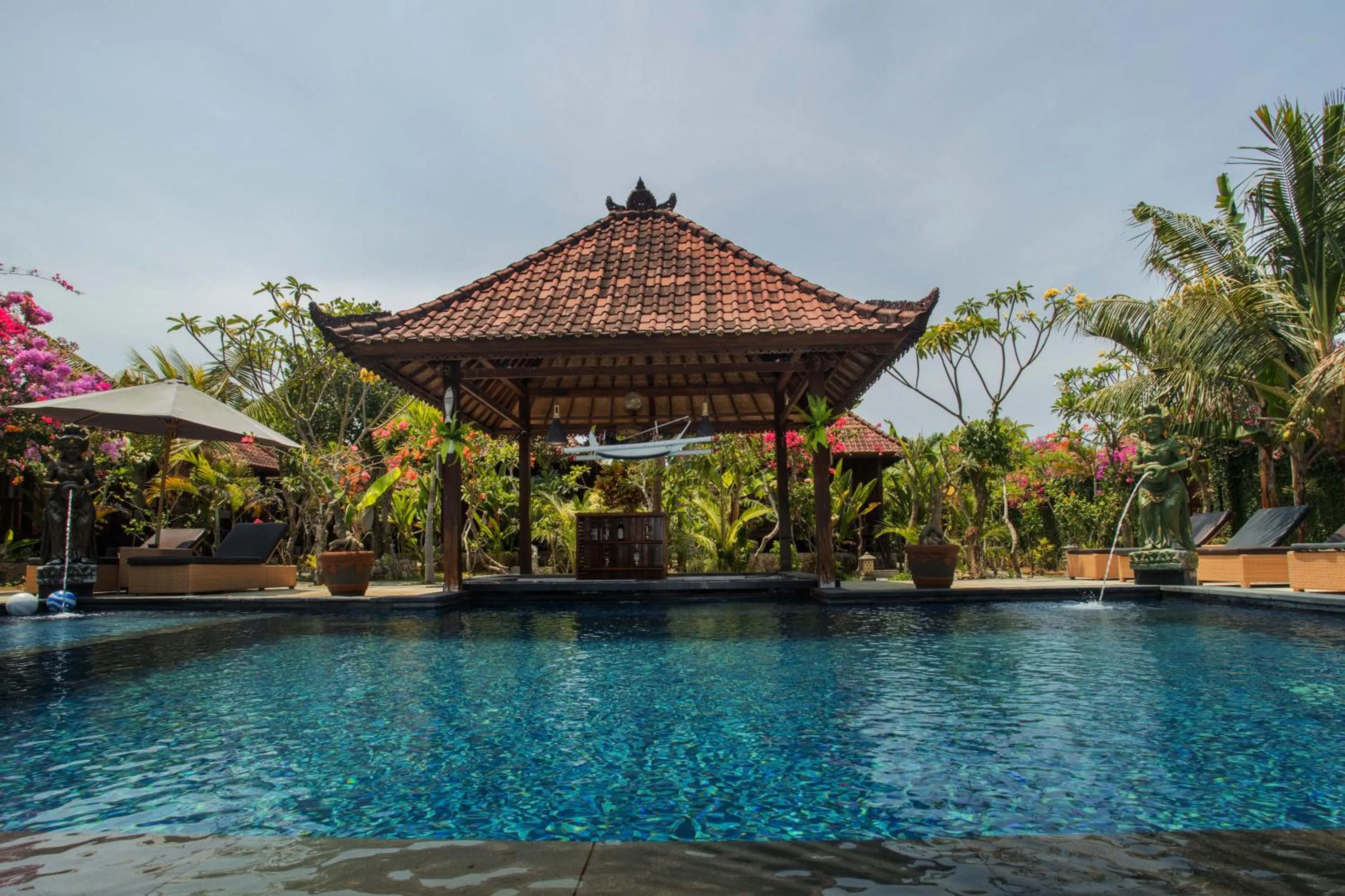 Sunset Garden Nusa Lembongan