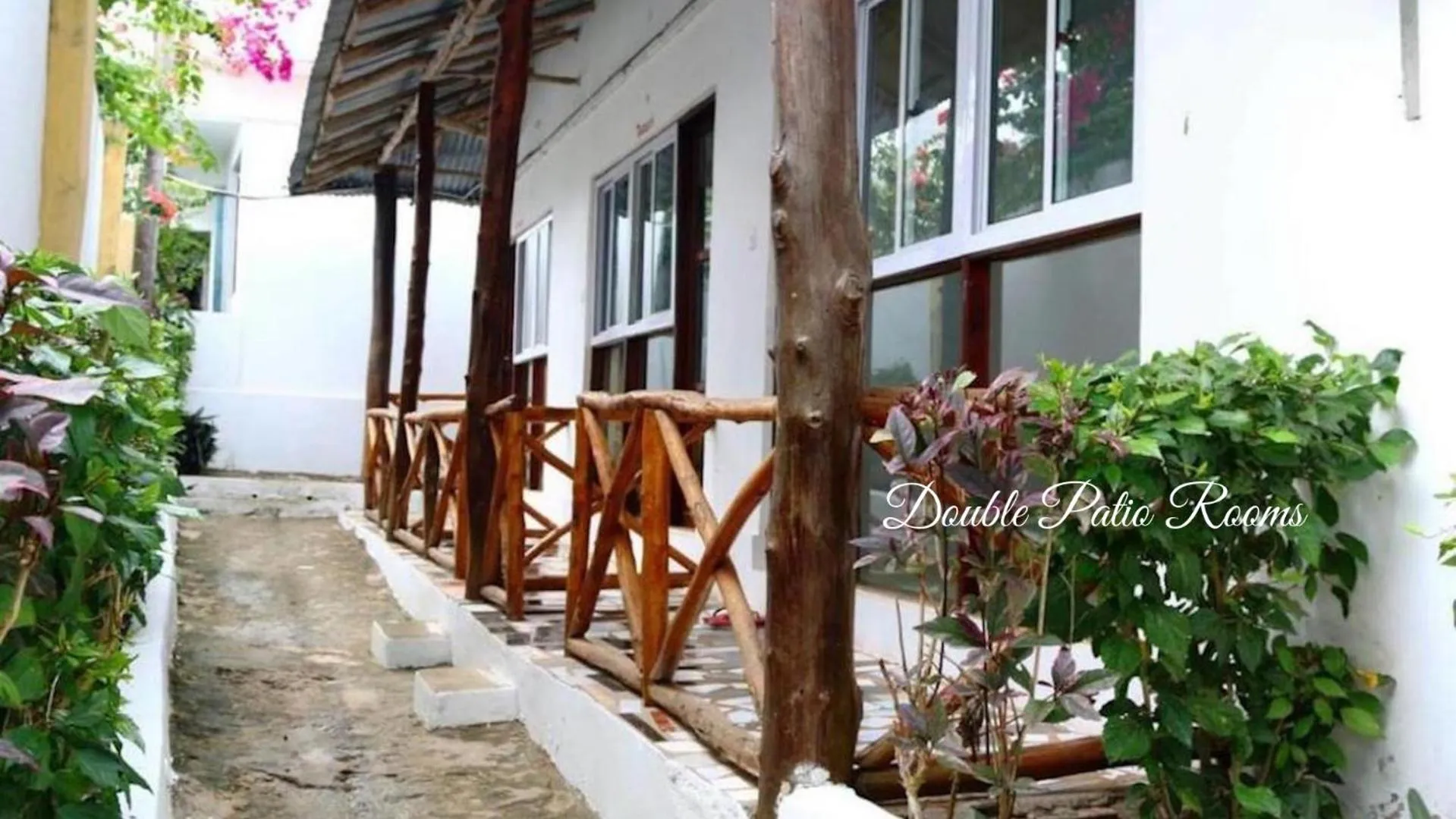 Patio in Mocco Beach Villa