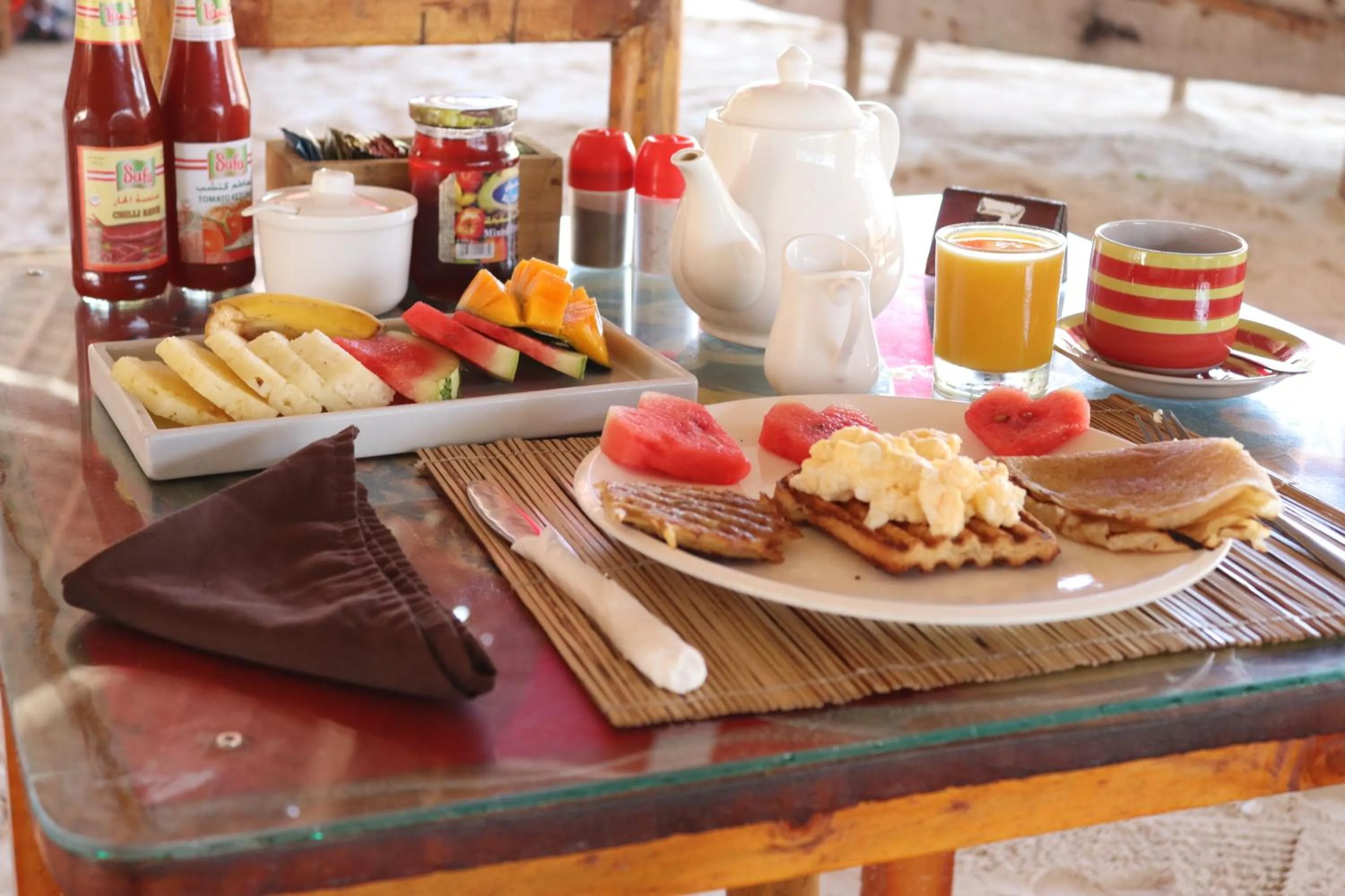 Breakfast in Mocco Beach Villa