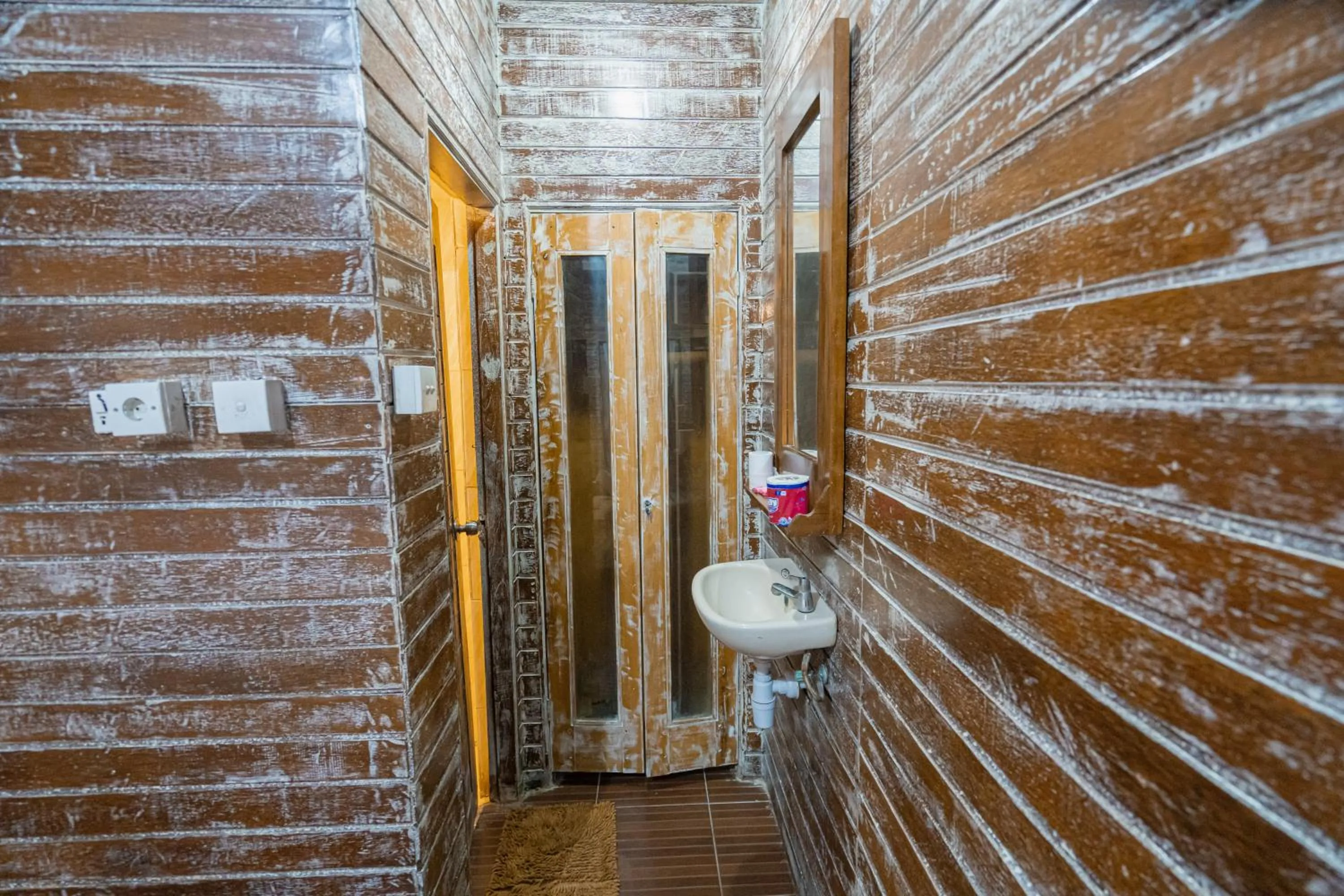 Bathroom in The Mel Homestay