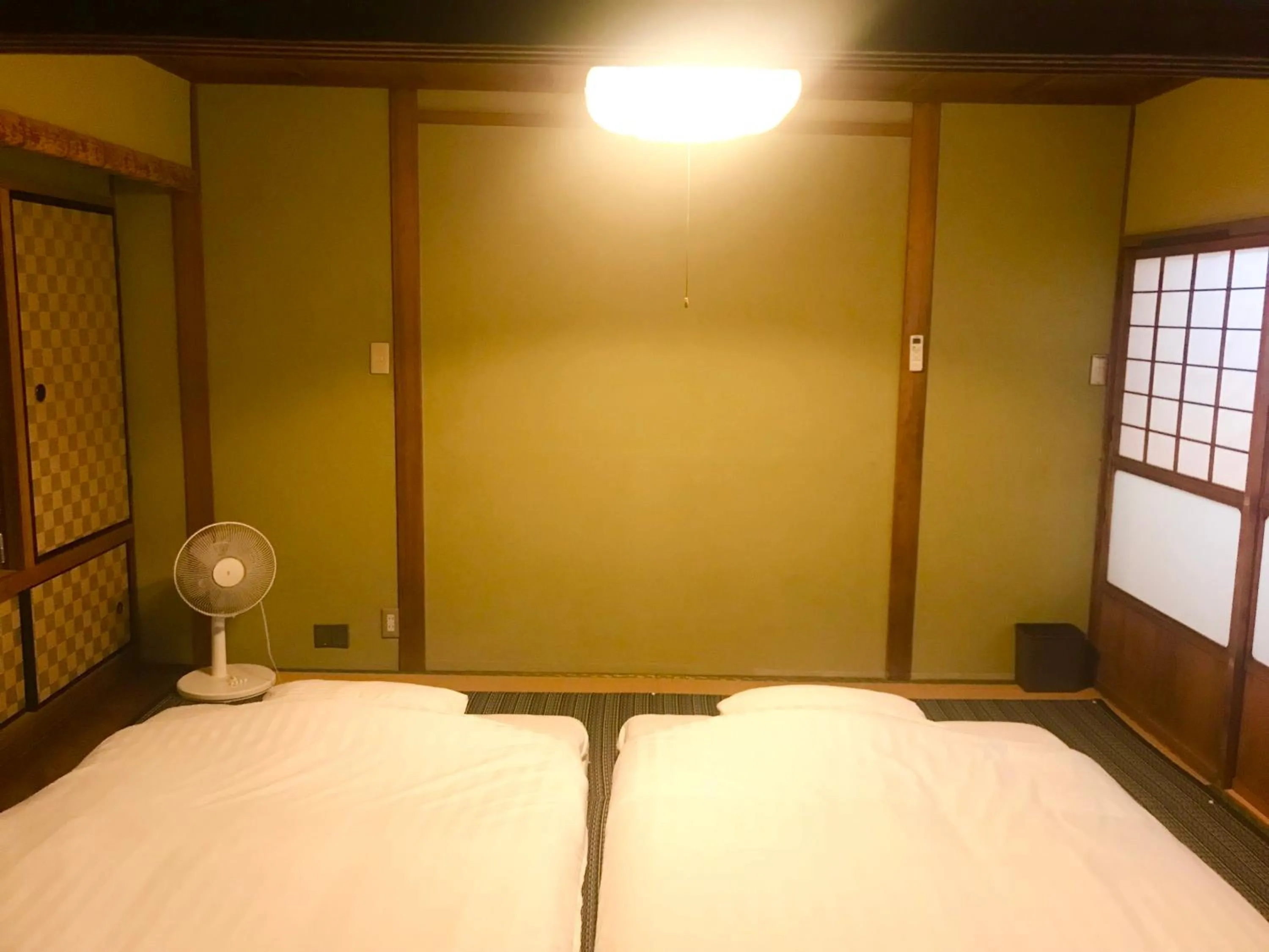 Bed in NOW TRAVEL ShinOsaka