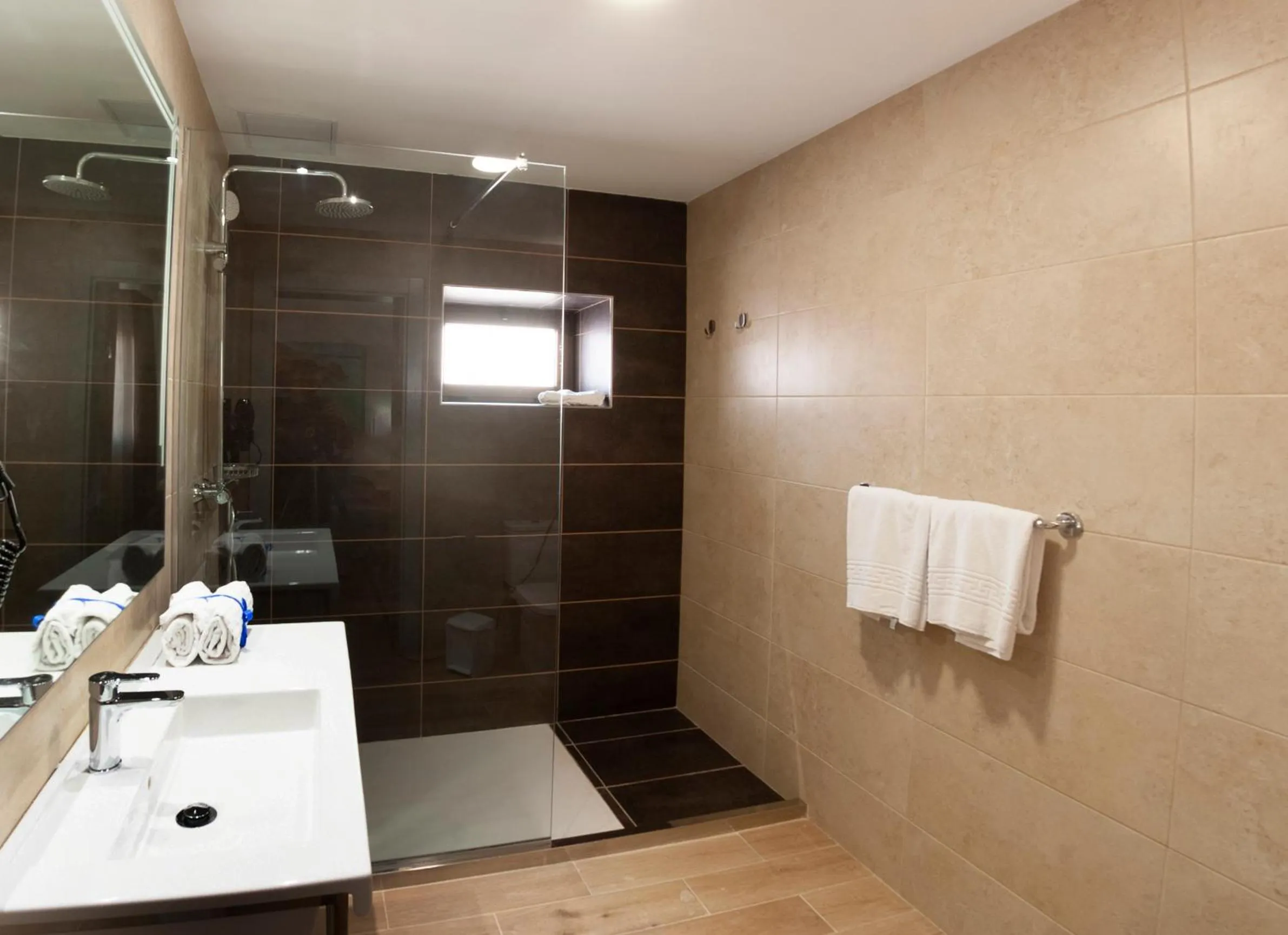 Bathroom in HL Rio Playa Blanca