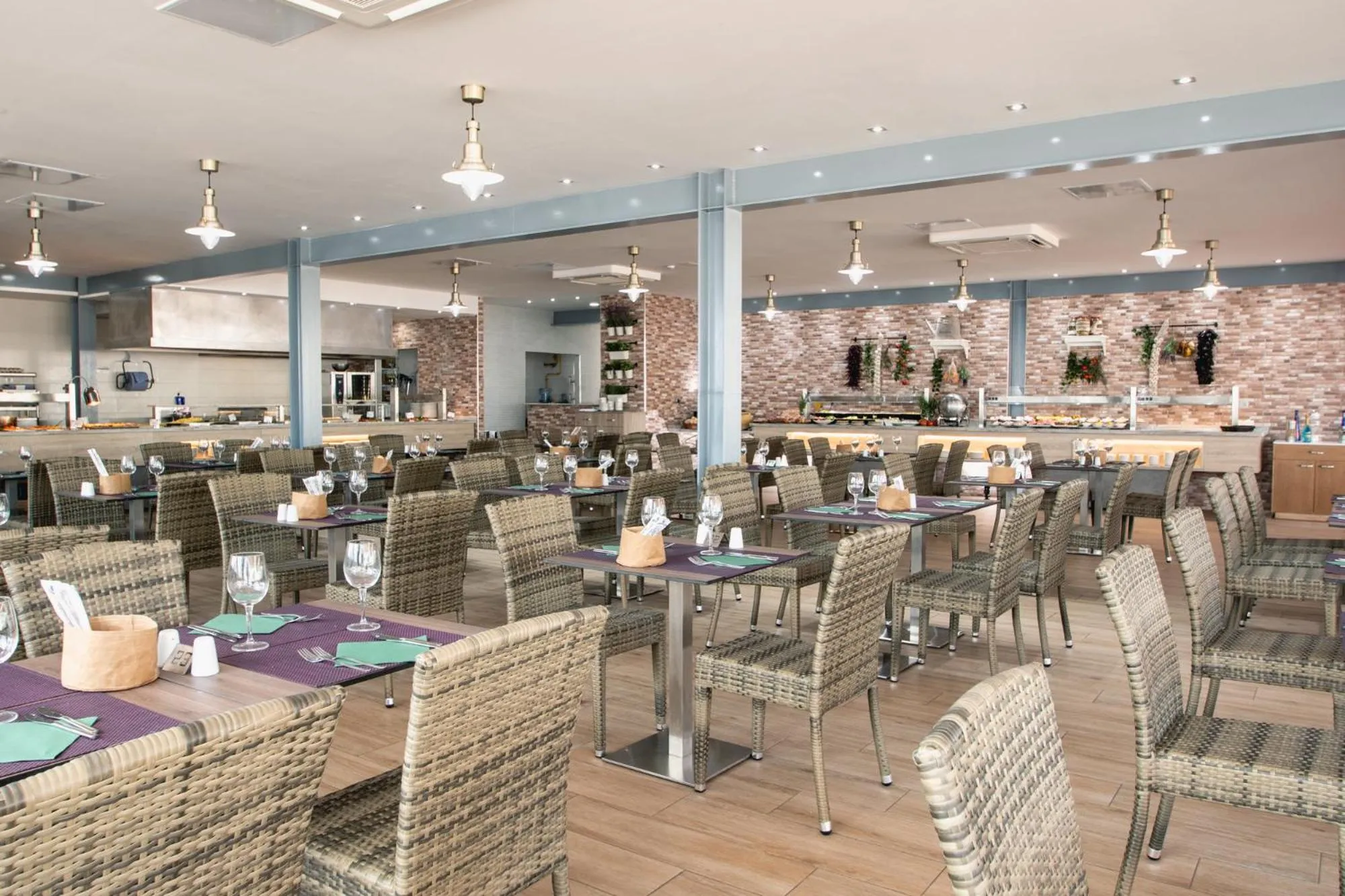 Restaurant/places to eat in HL Rio Playa Blanca