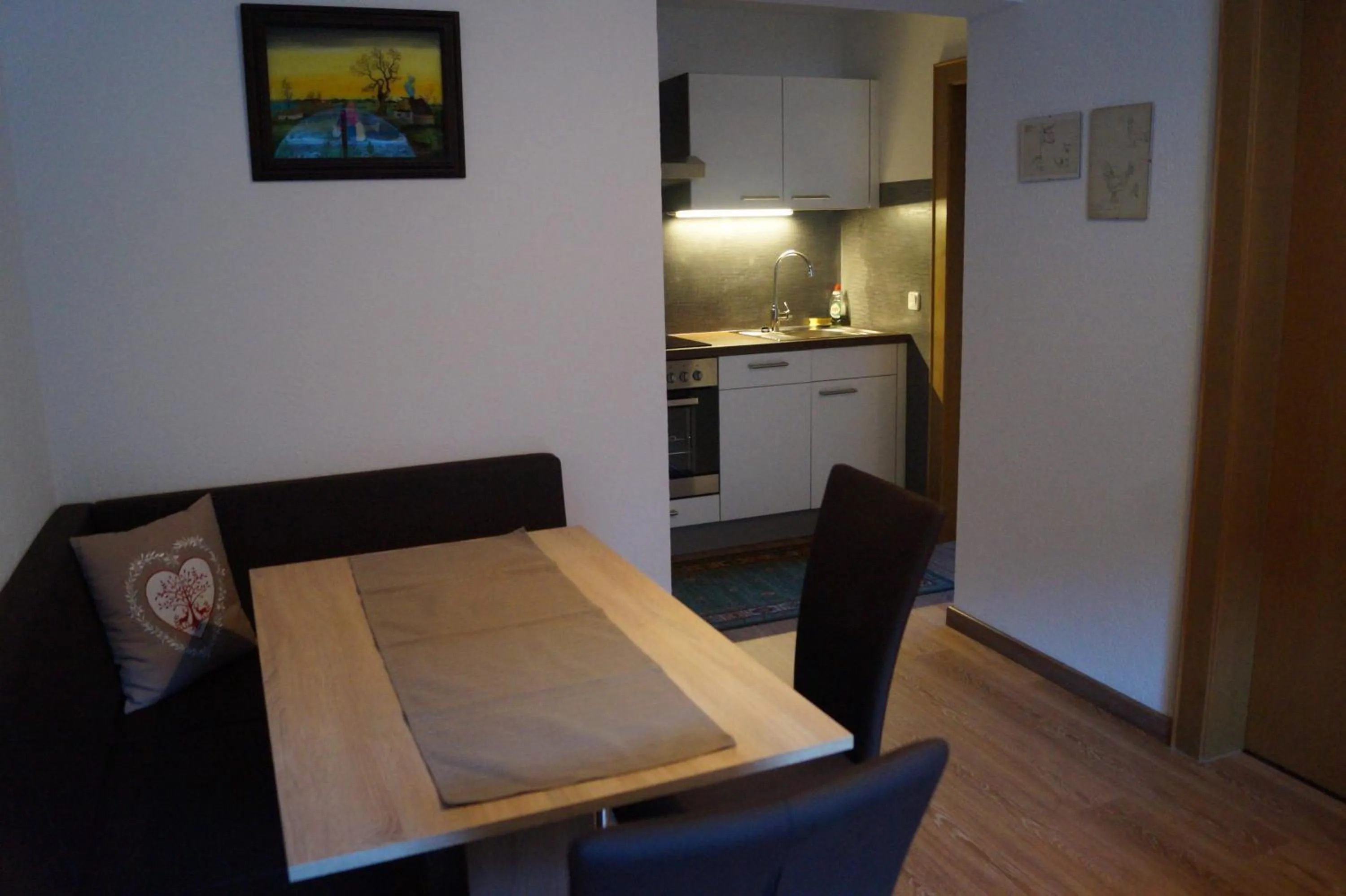 Kitchen or kitchenette in Landhaus Luzia