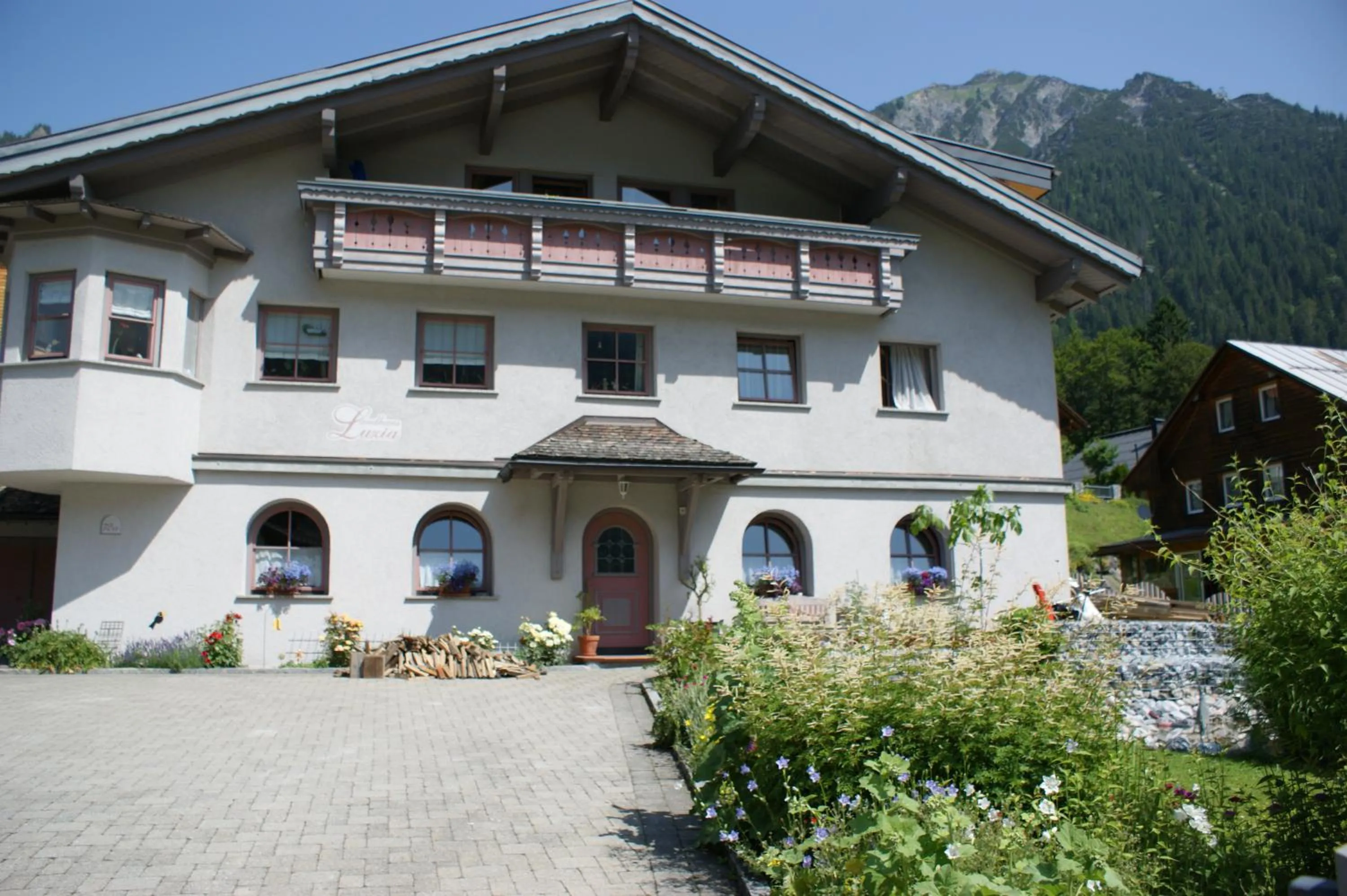 Facade/entrance in Landhaus Luzia