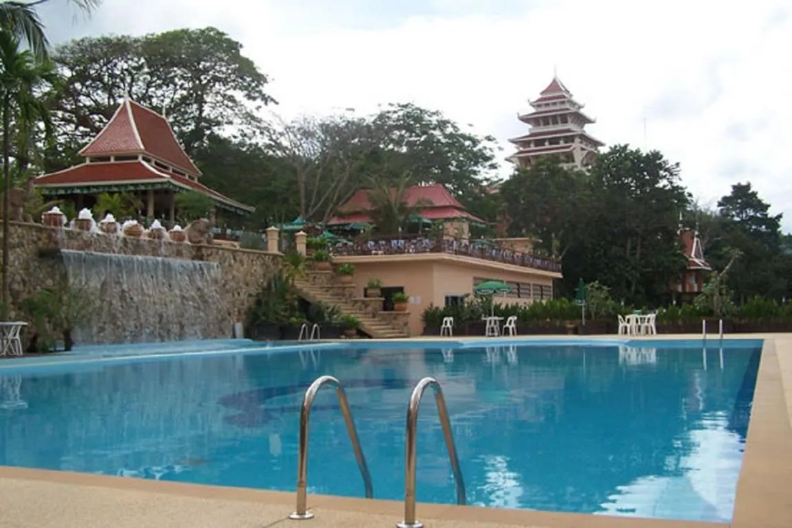 Swimming pool in Grand Mandarin Betong Hotel
