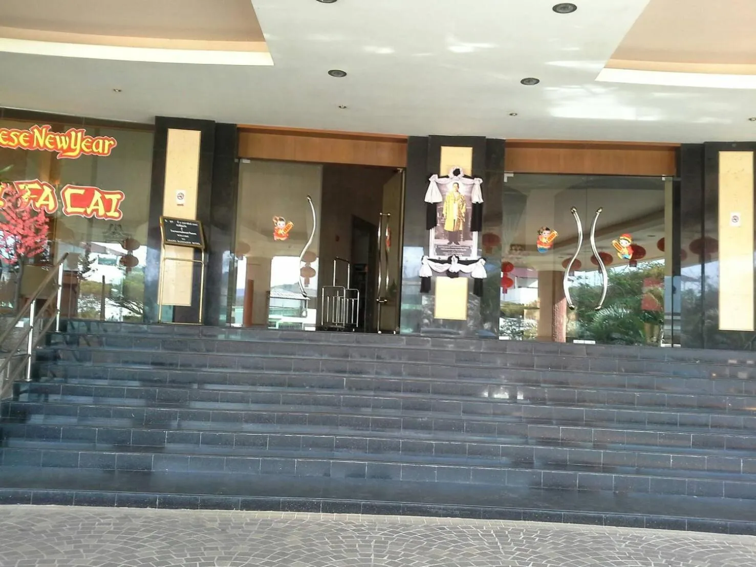 Facade/entrance in Grand Mandarin Betong Hotel