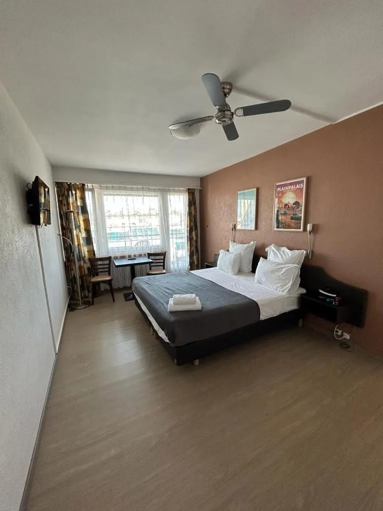 Bed in Primadom Aparthotel