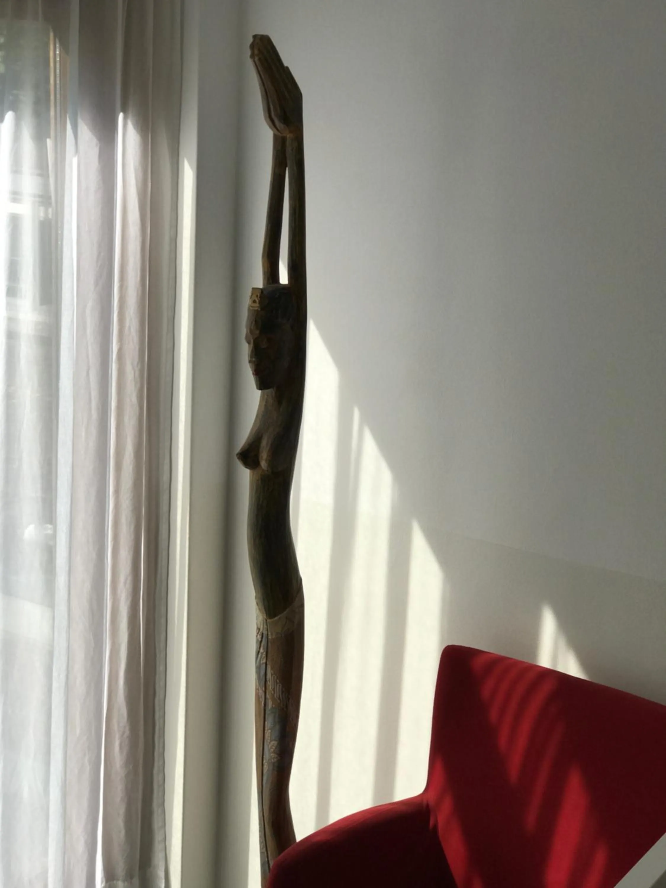 Seating area in Bed of Roses