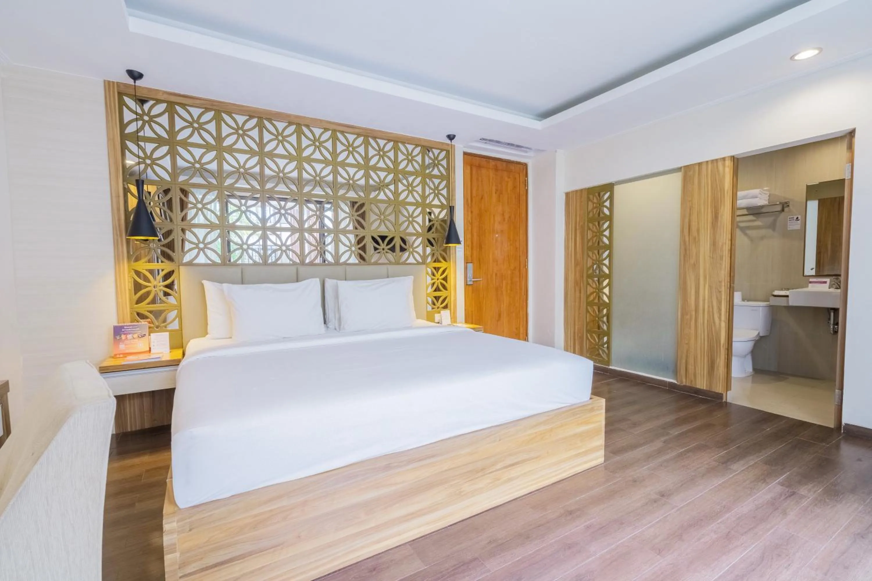 Bed in Swiss-Belinn Seminyak