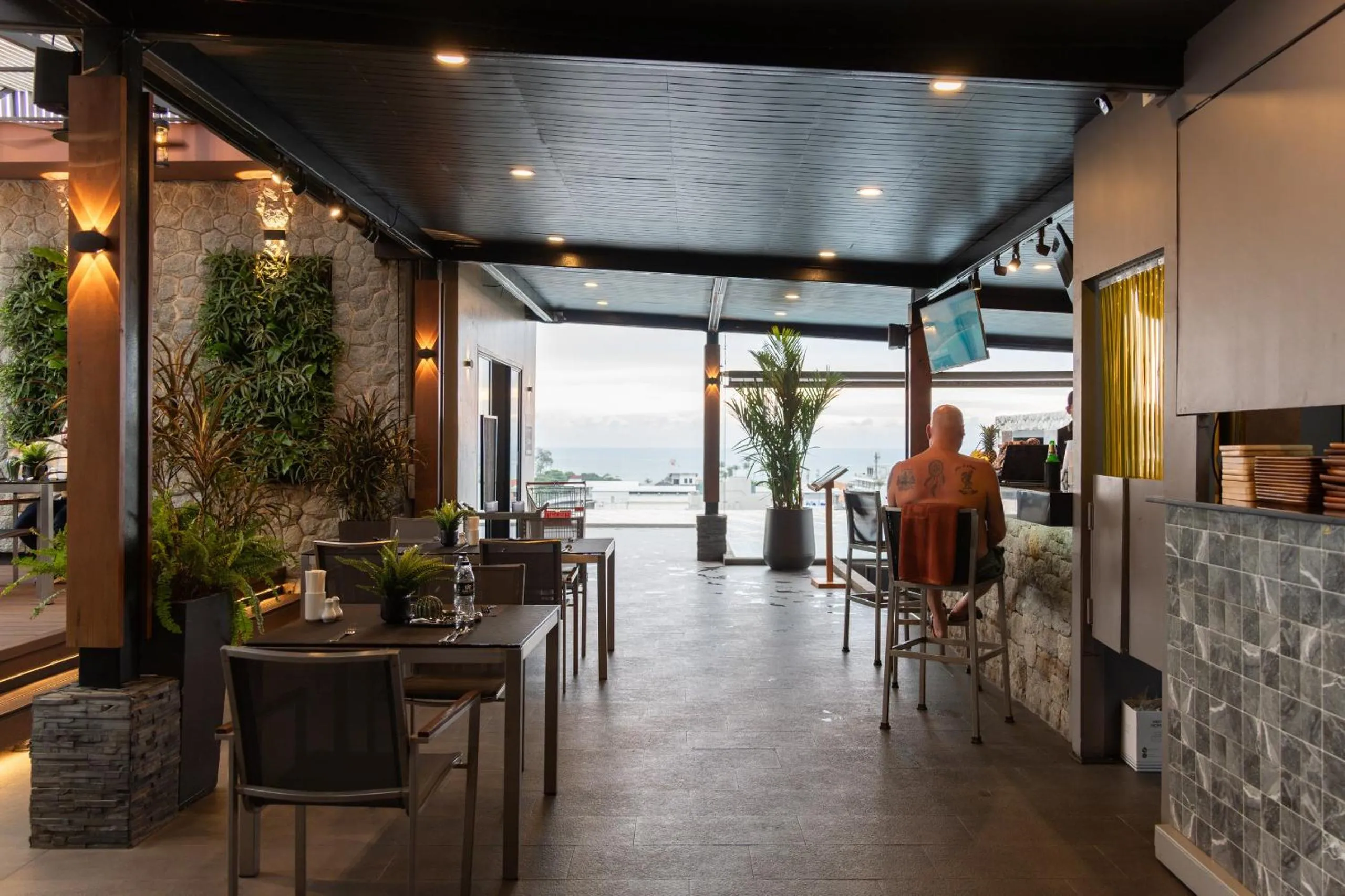 Restaurant/places to eat in The Gig Hotel