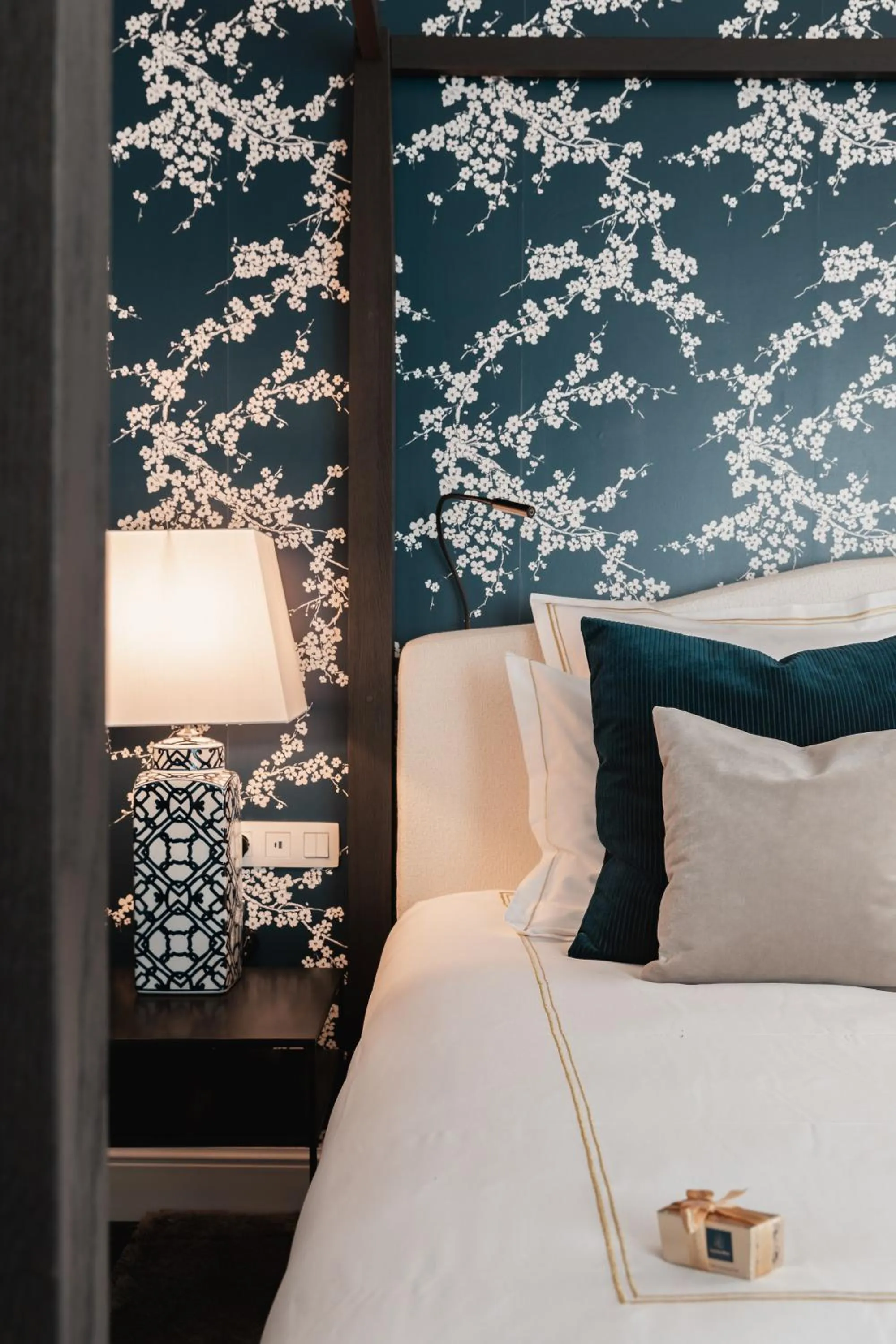 Bed in De Lindenhoeve Boutique Hotel