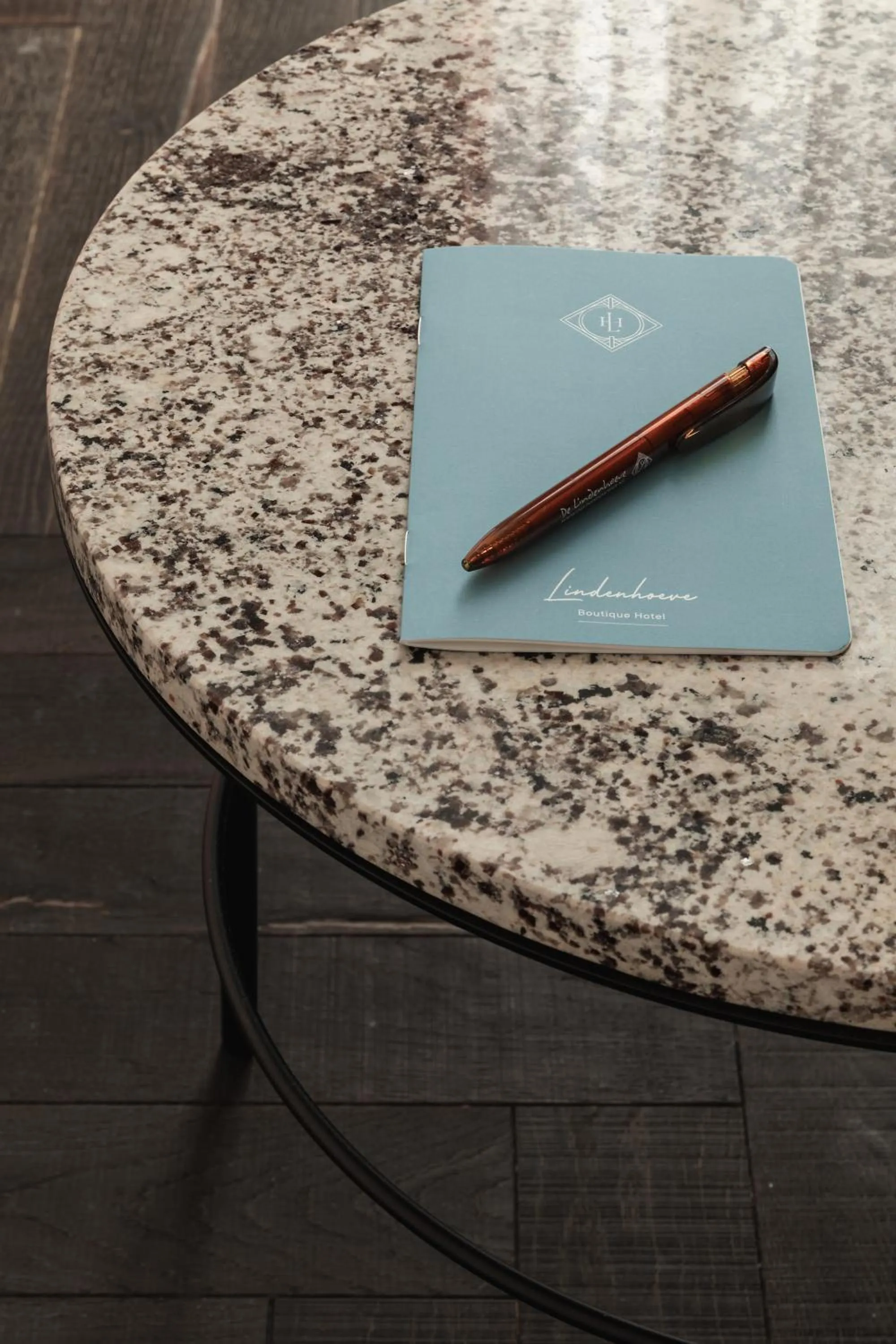 hair dresser in De Lindenhoeve Boutique Hotel