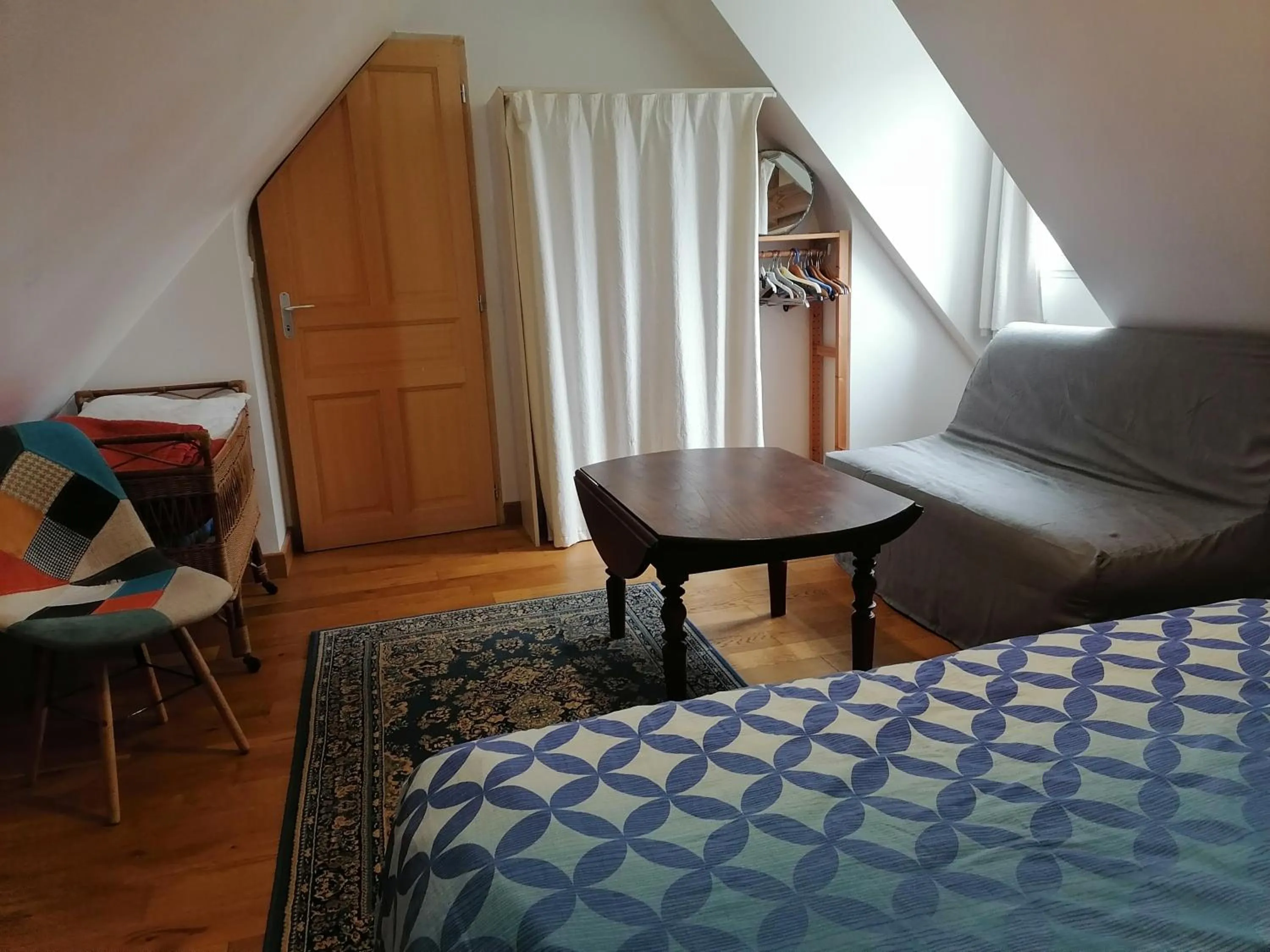 Bedroom, Bed in Frairie Du Divit