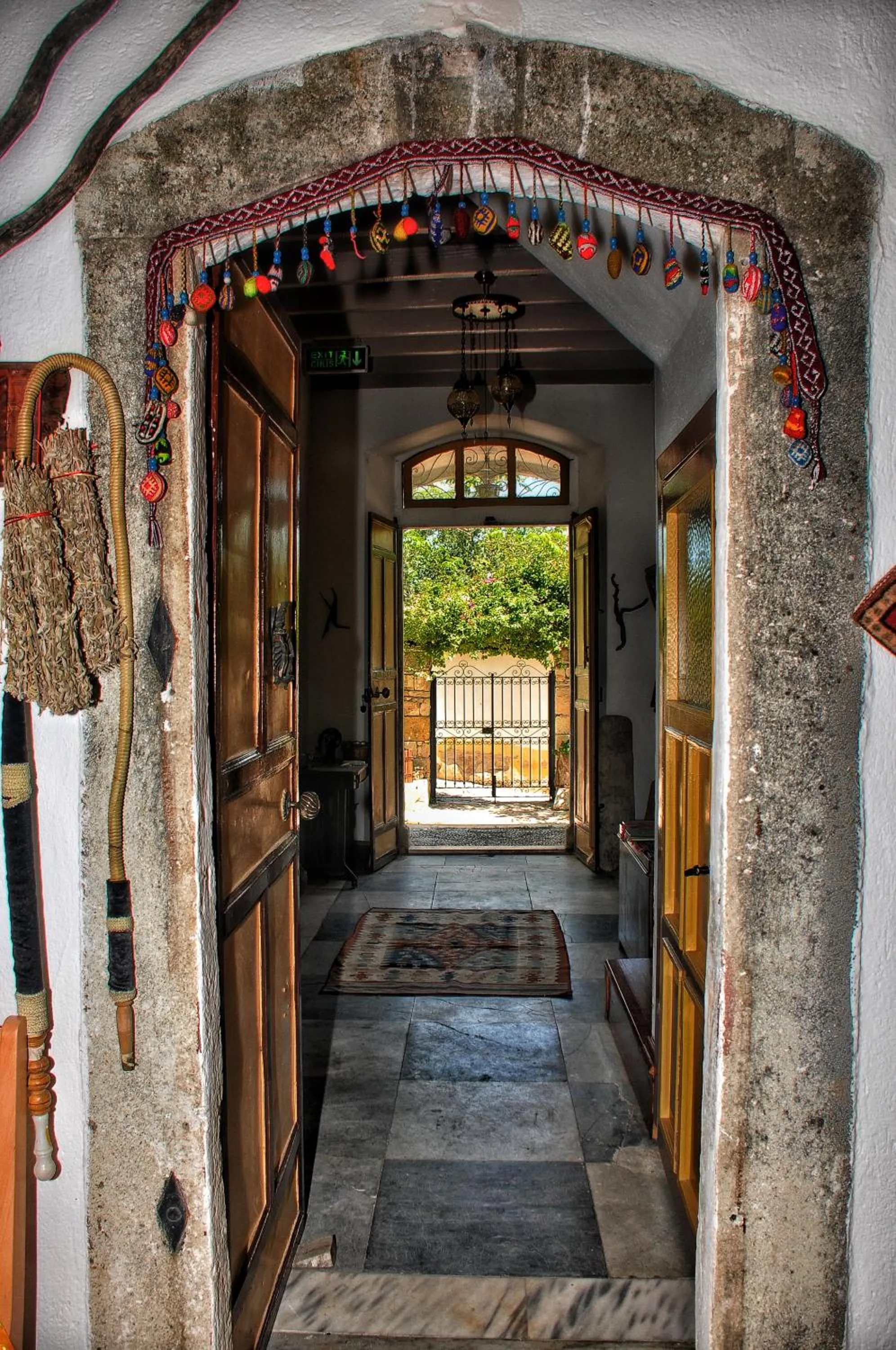 Facade/entrance in Saklı Konak