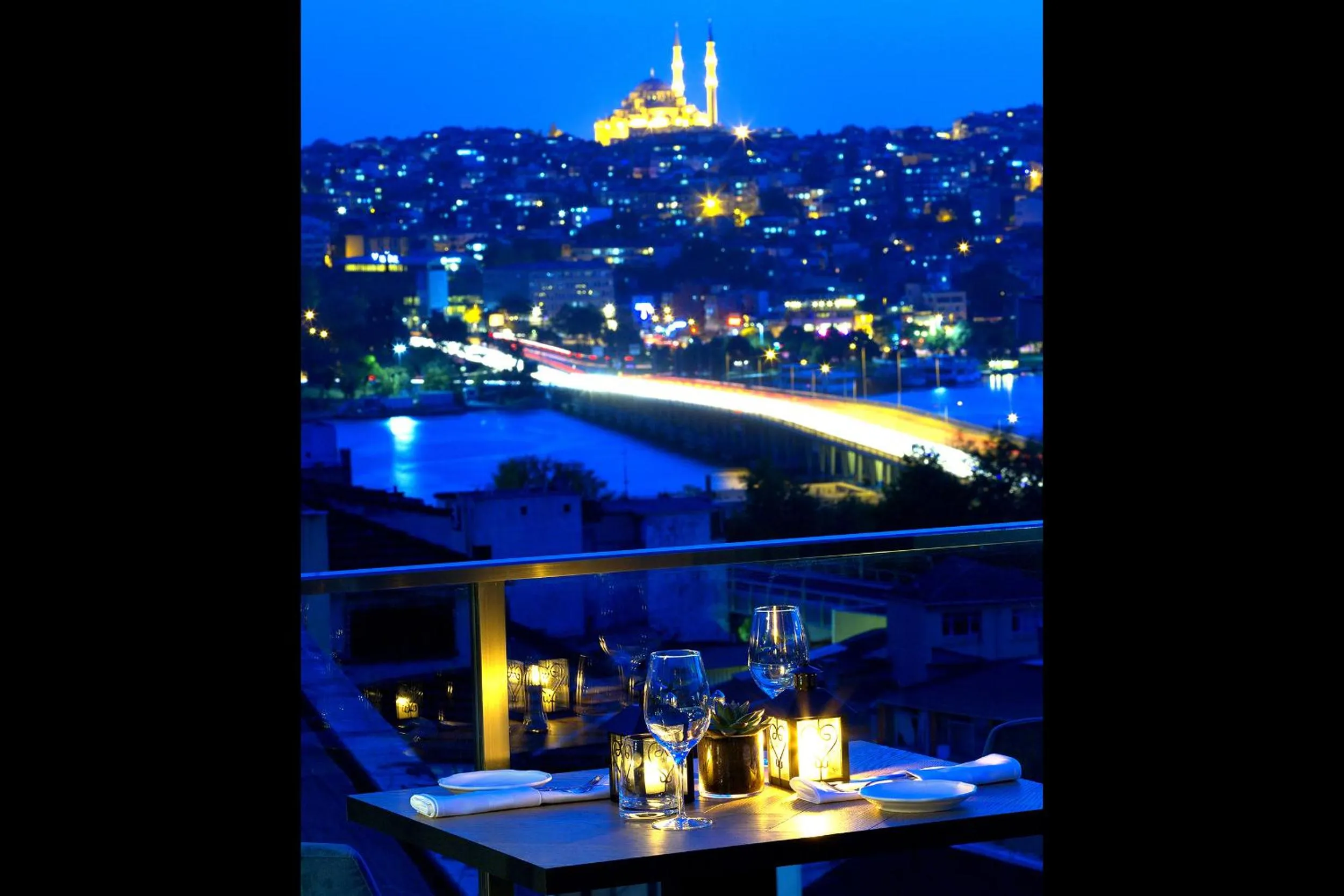 Restaurant/places to eat in Walton Hotels Galata