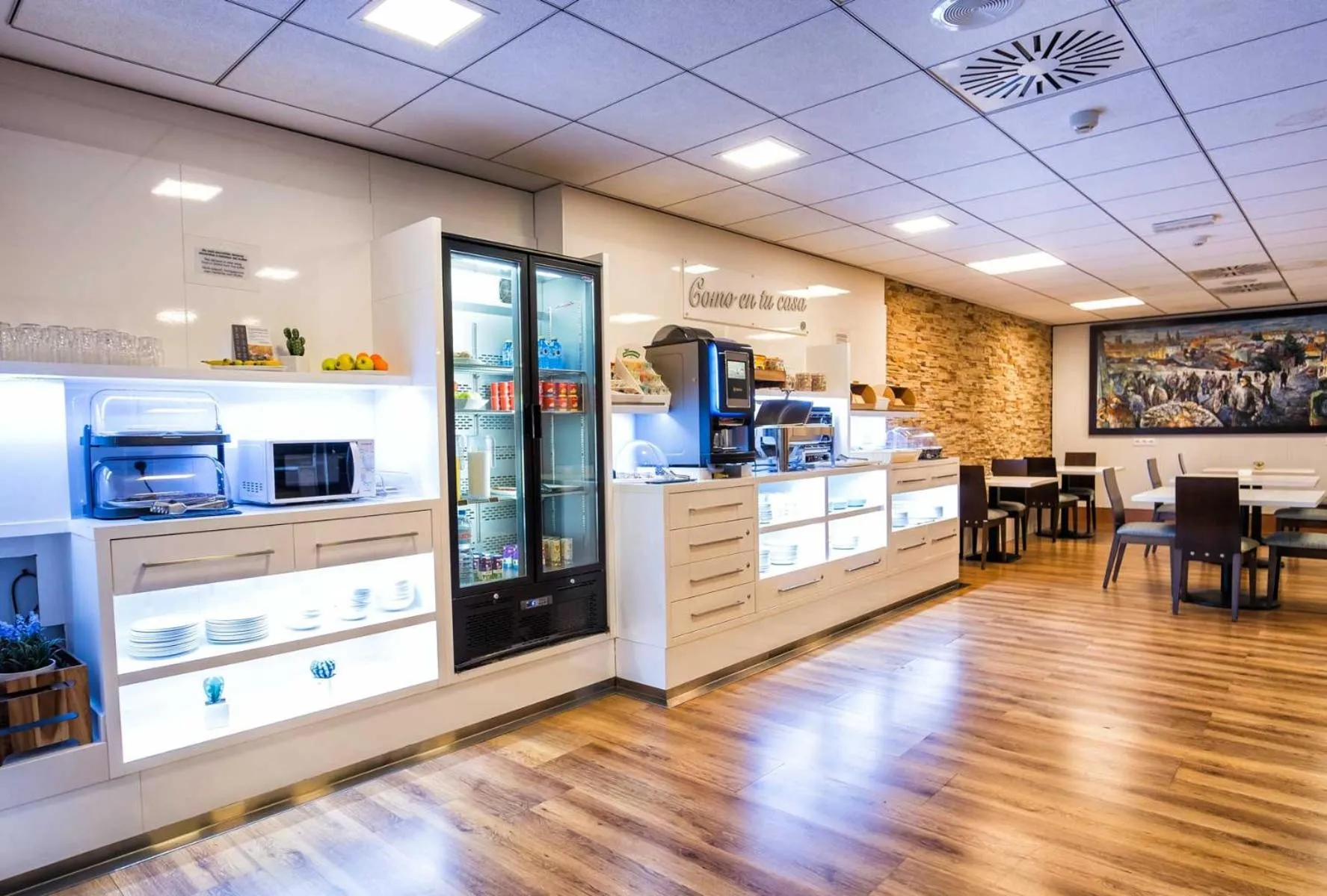 Breakfast in Hotel Alda Bonaval