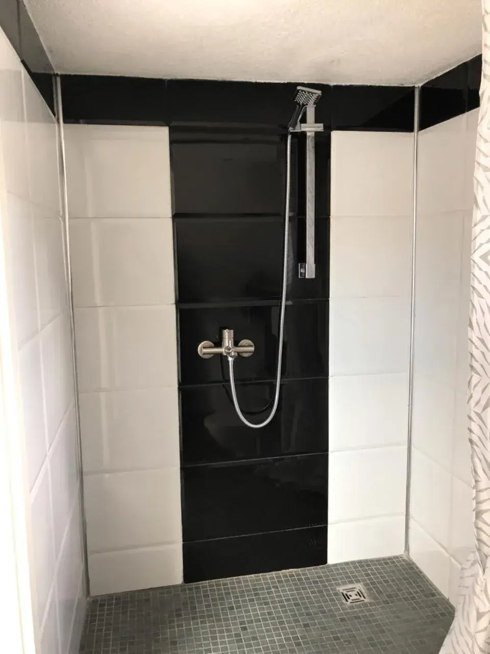 Triple Room with Bathroom in Dionysos Traube Triple Room with Bathroom in Dionysos Traube