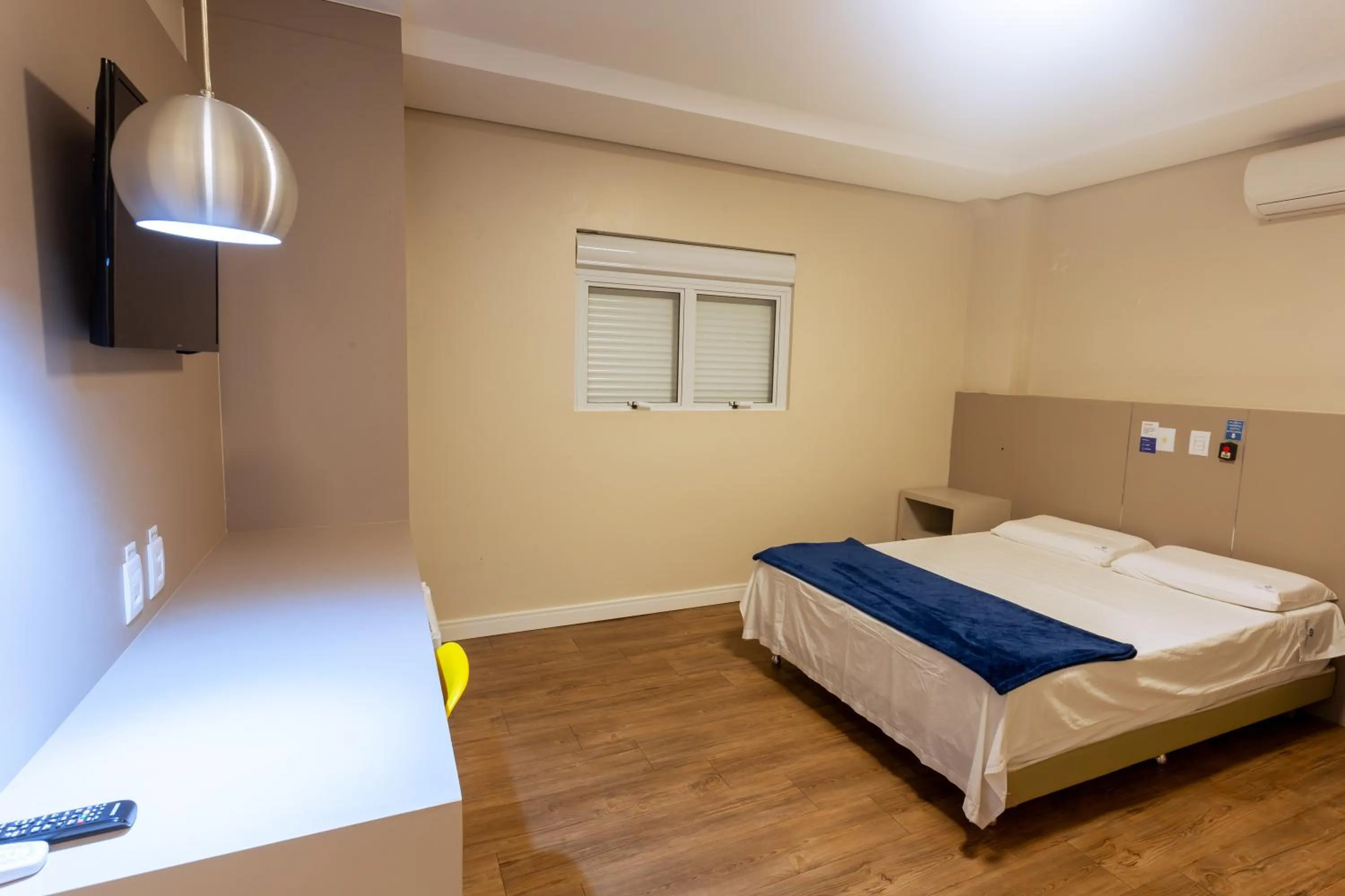 Bedroom, Bed in Hiber Hotel - Acesso a Chapecó