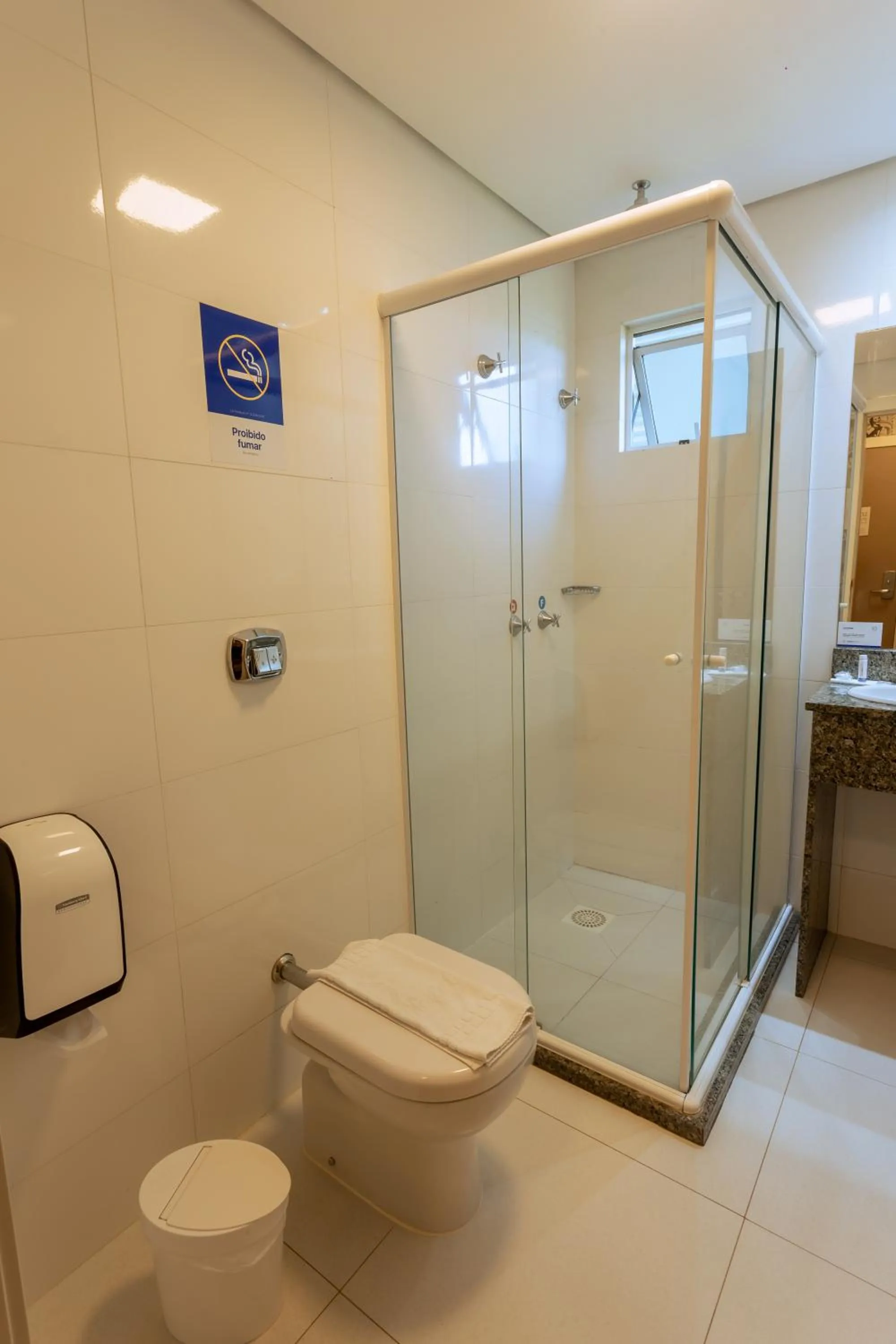 Bedroom in Hiber Hotel - Acesso a Chapecó