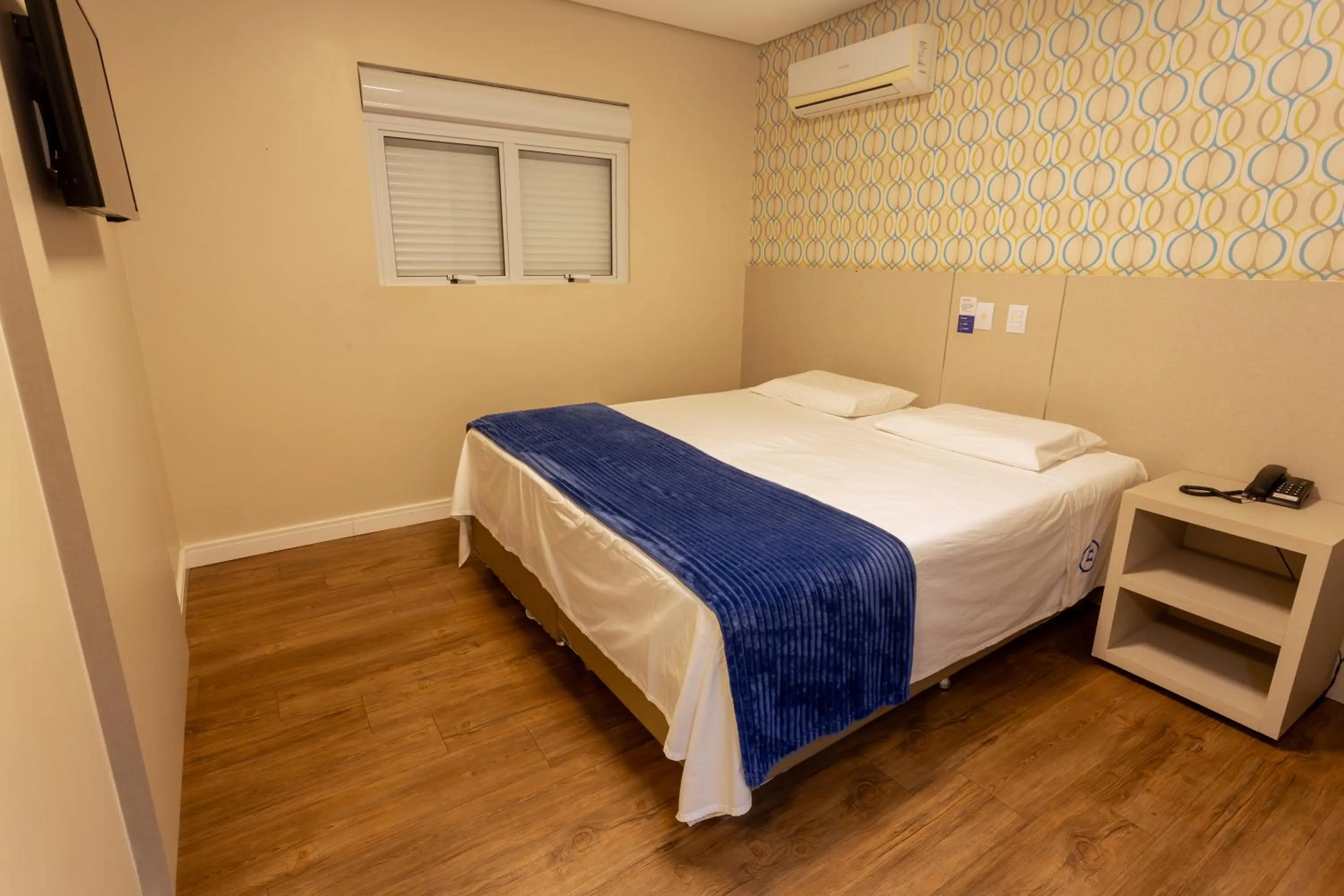 Bedroom, Bed in Hiber Hotel - Acesso a Chapecó