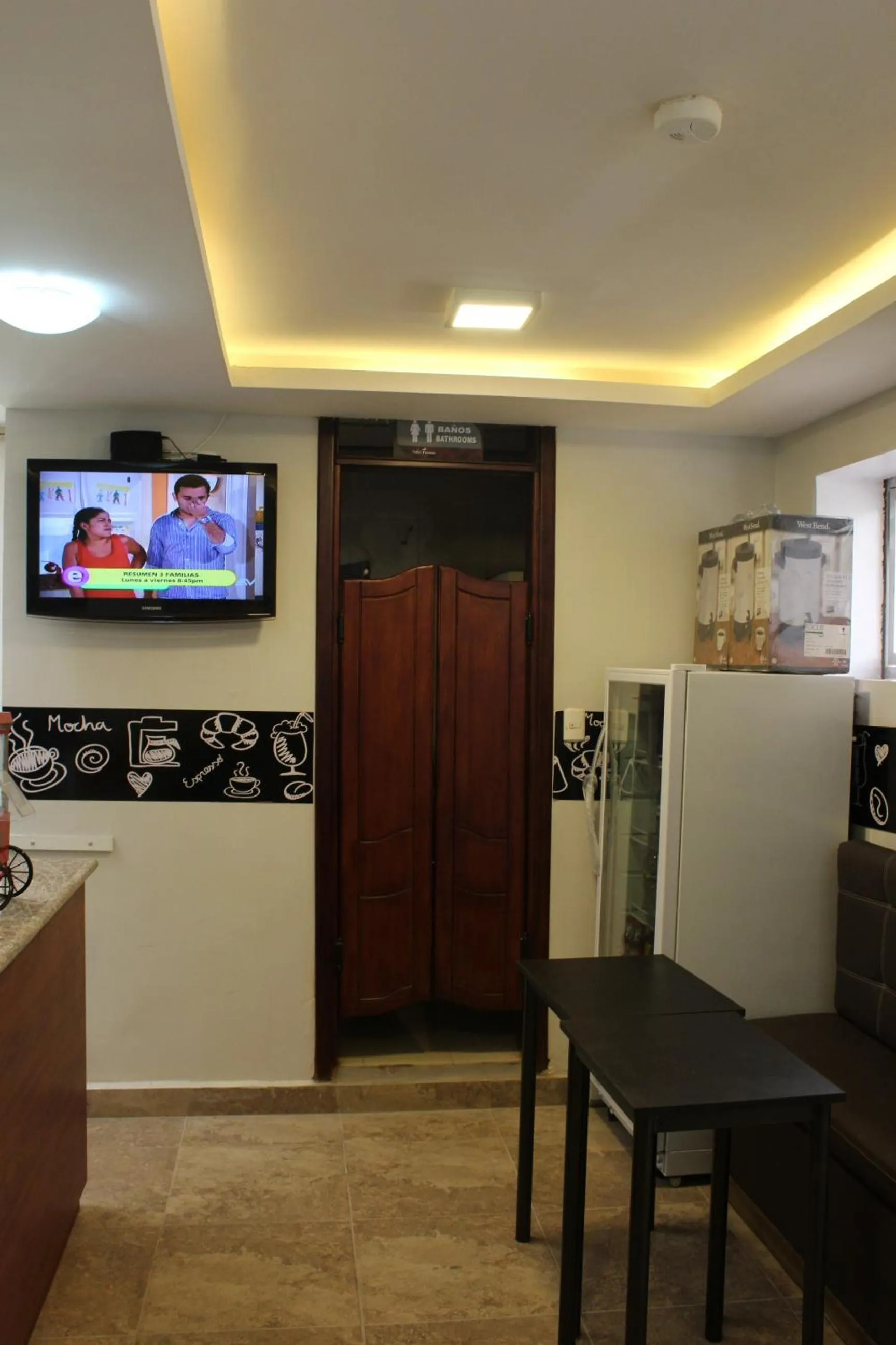 Lounge or bar in Hotel Saint Thomas