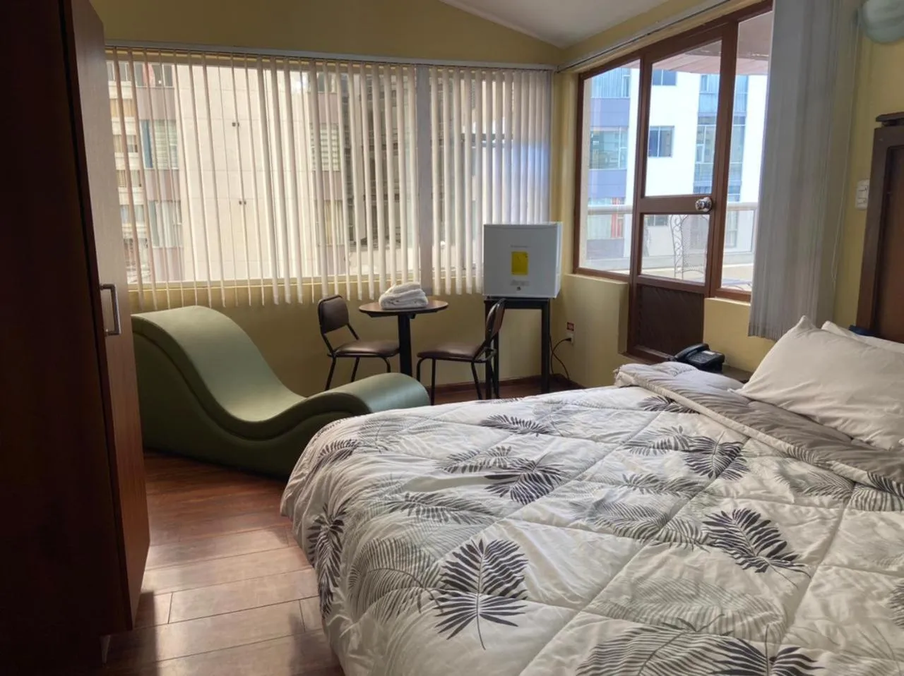 Bed in Hotel Saint Thomas