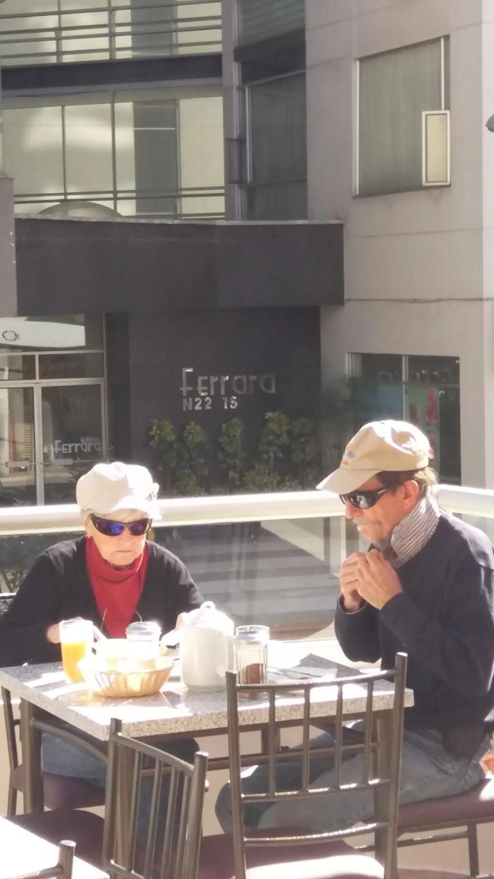 Food and drinks in Hotel Saint Thomas