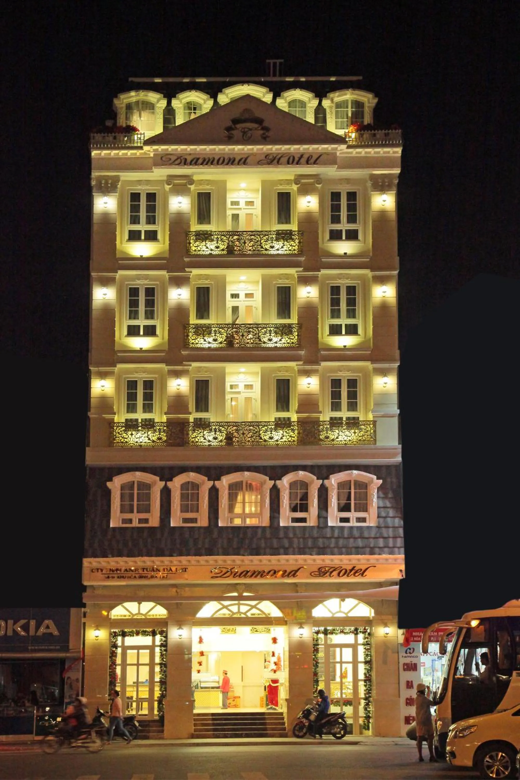 Facade/entrance in Diamond Hotel