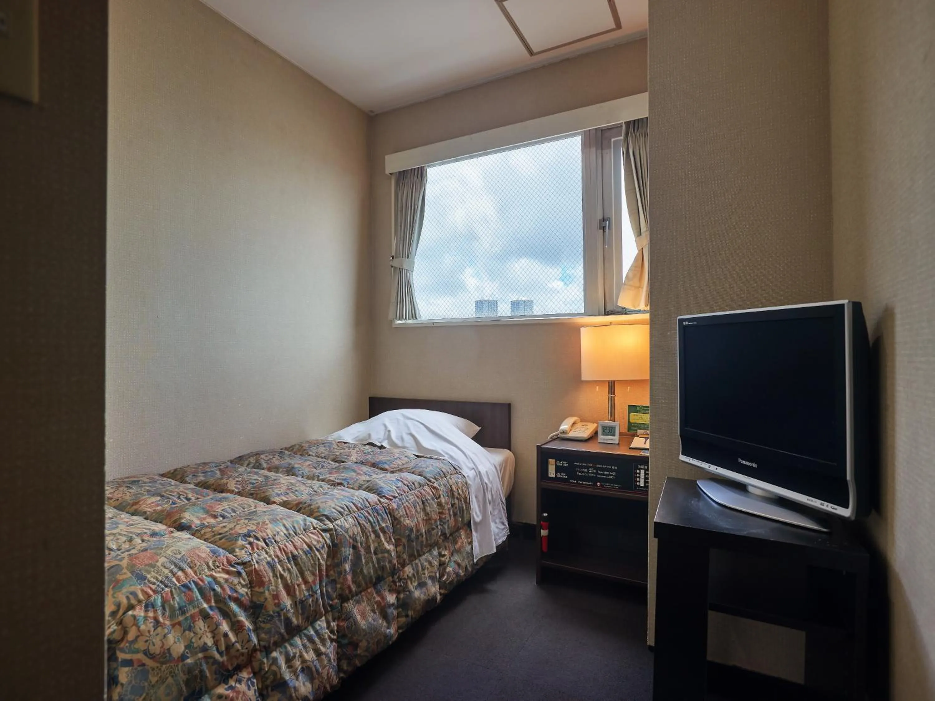 Photo of the whole room, Bed in Hotel Yamanouchi