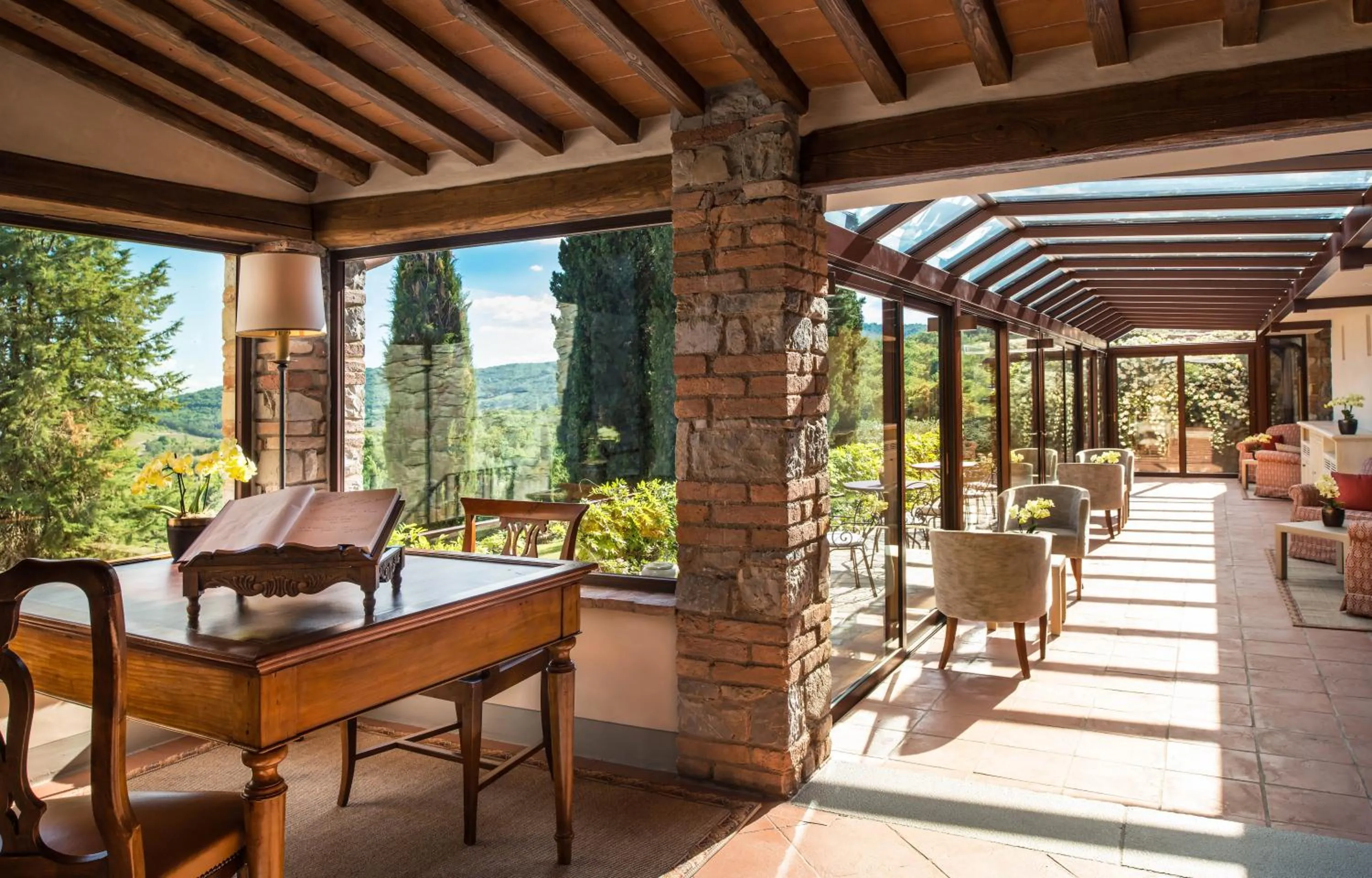 Lobby or reception in Castello di Spaltenna Exclusive Resort & Spa