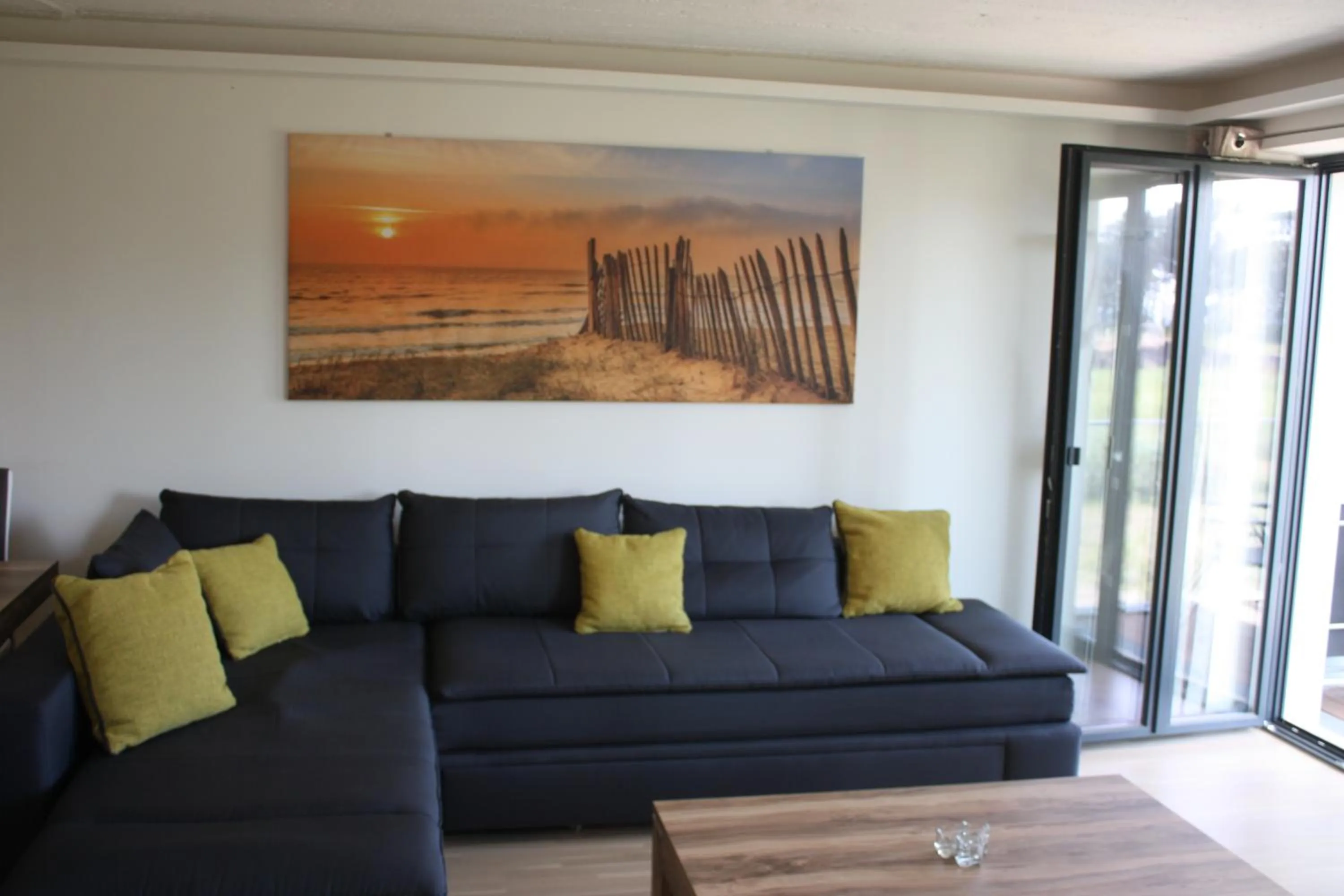 Photo of the whole room in Prora Solitaire Apartment mit Meerblick Block 2