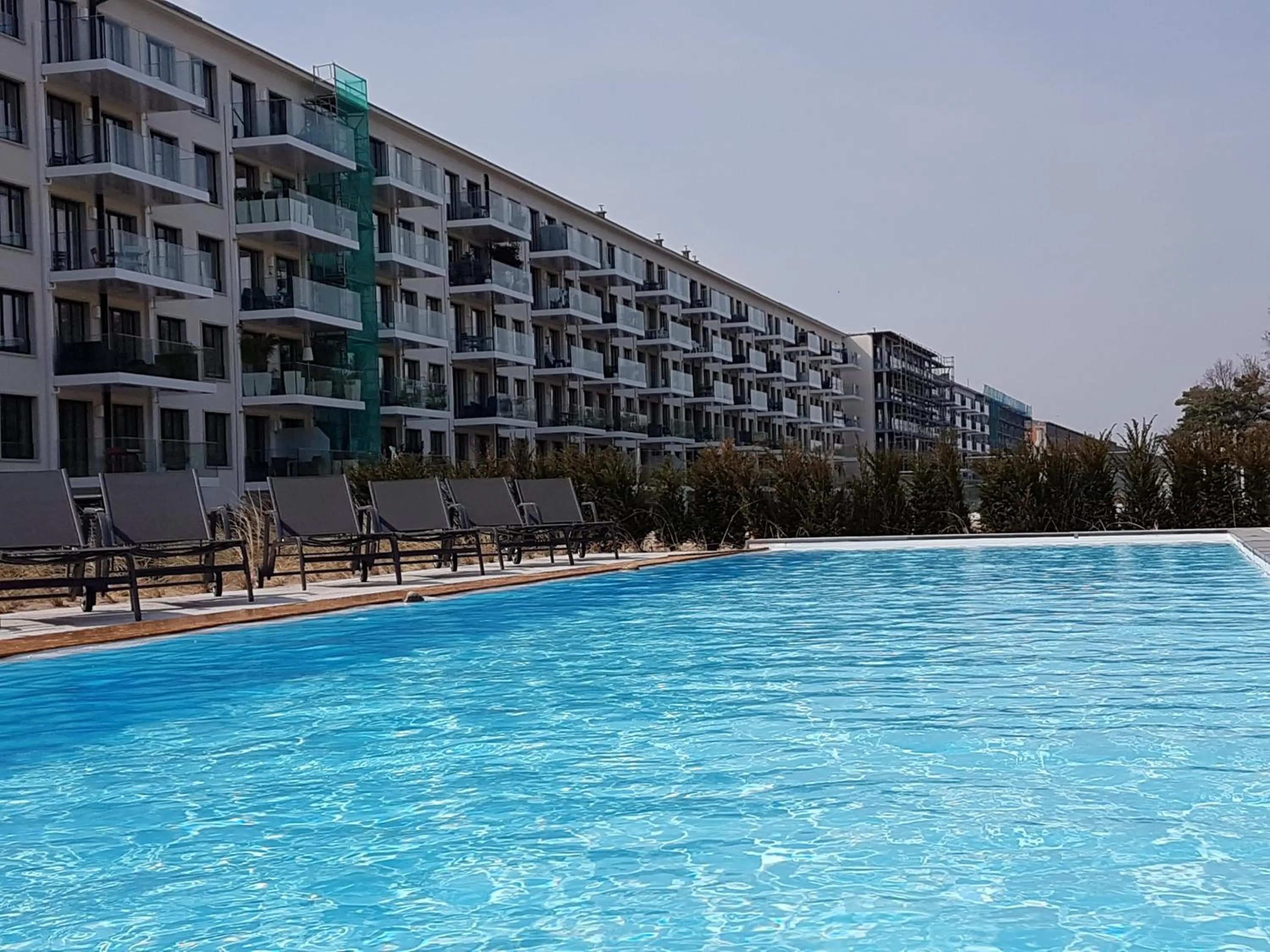 Swimming pool in Prora Solitaire Apartment mit Meerblick Block 2