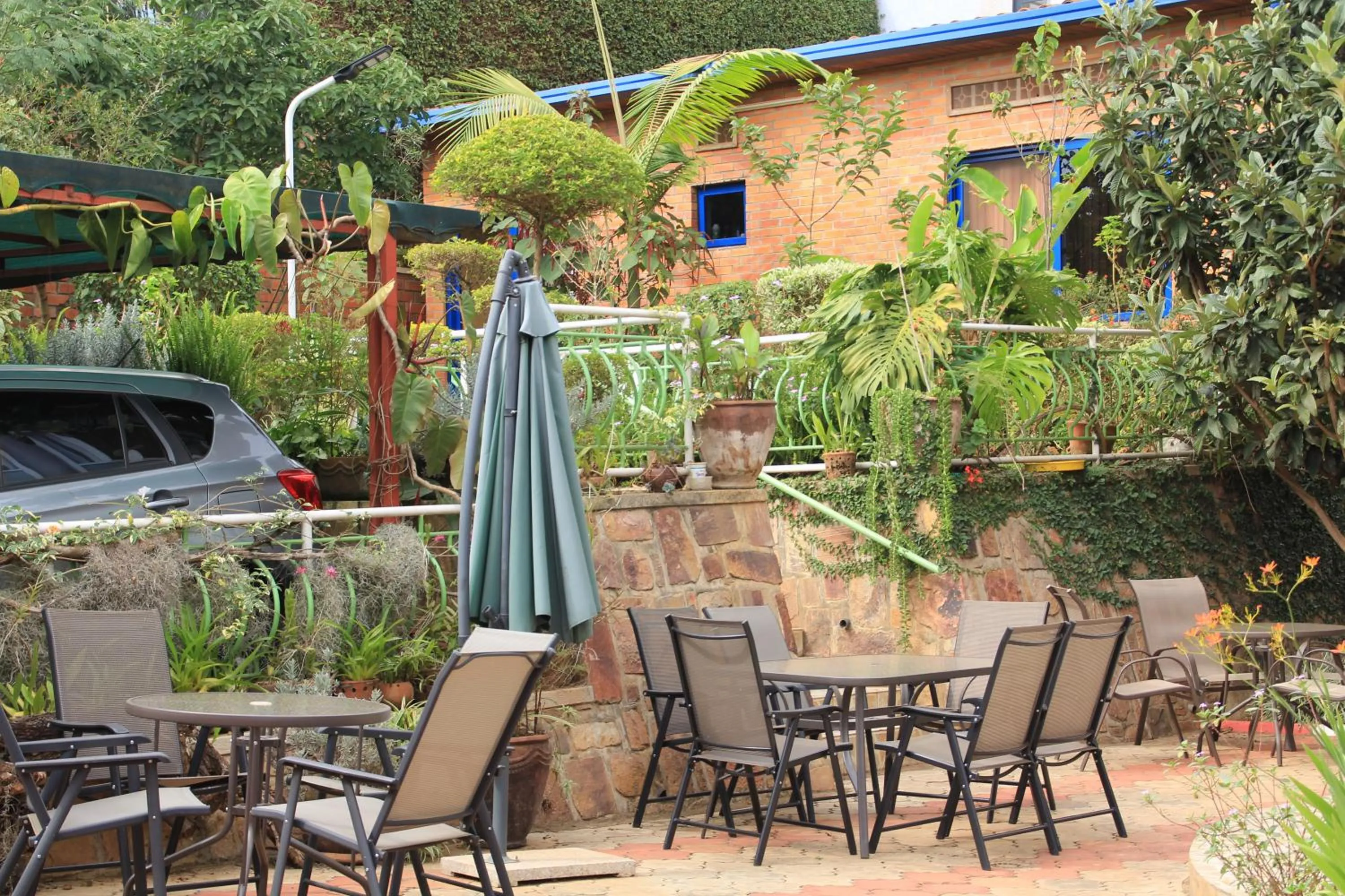 Property building in Umusambi B&B