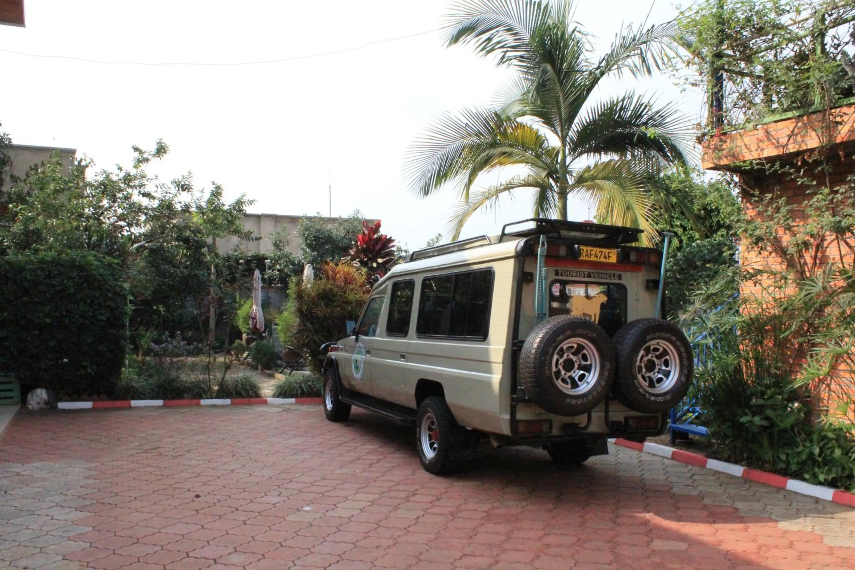 Parking in Umusambi B&B