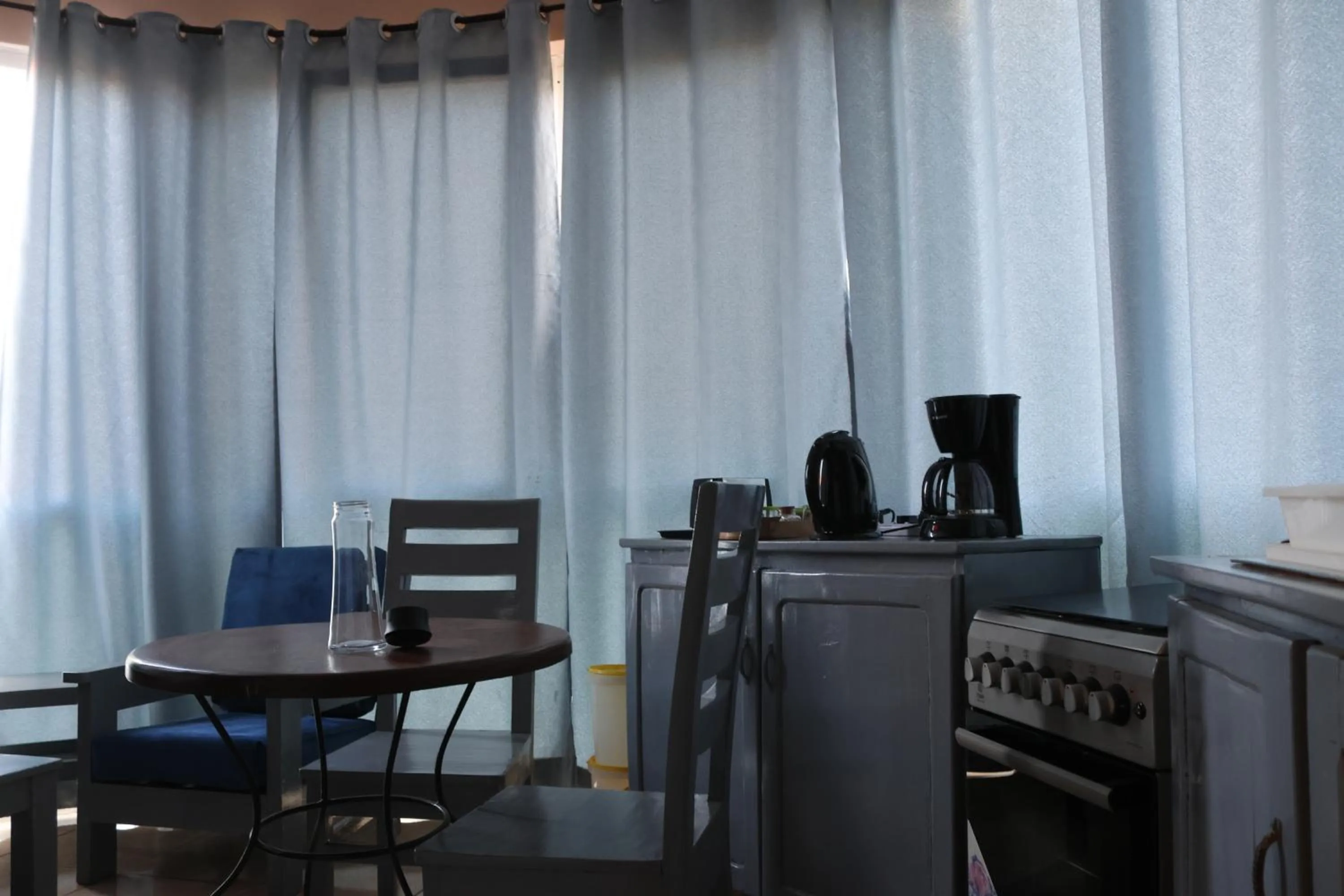 Coffee/tea facilities in Umusambi B&B