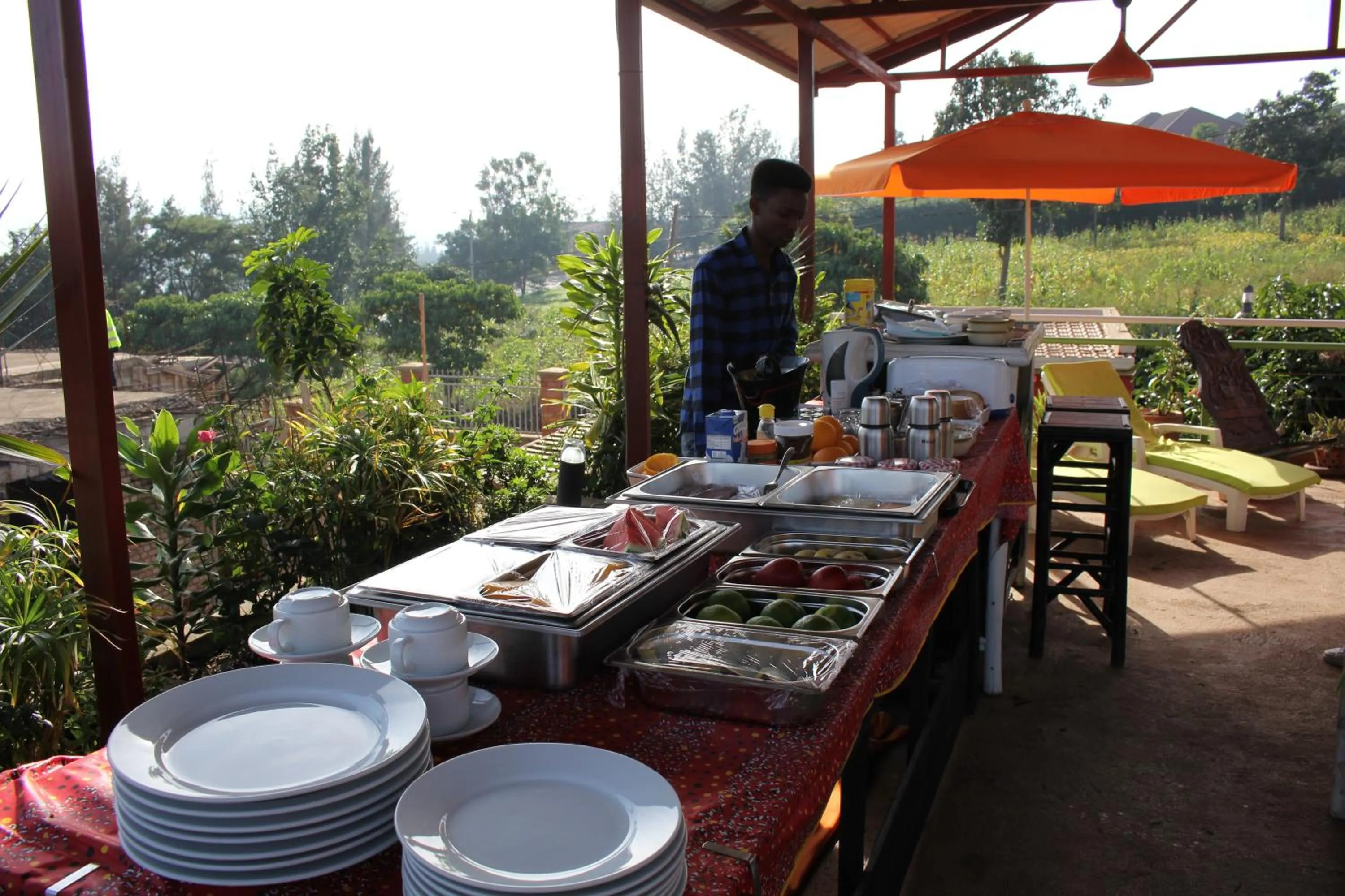 Breakfast in Umusambi B&B