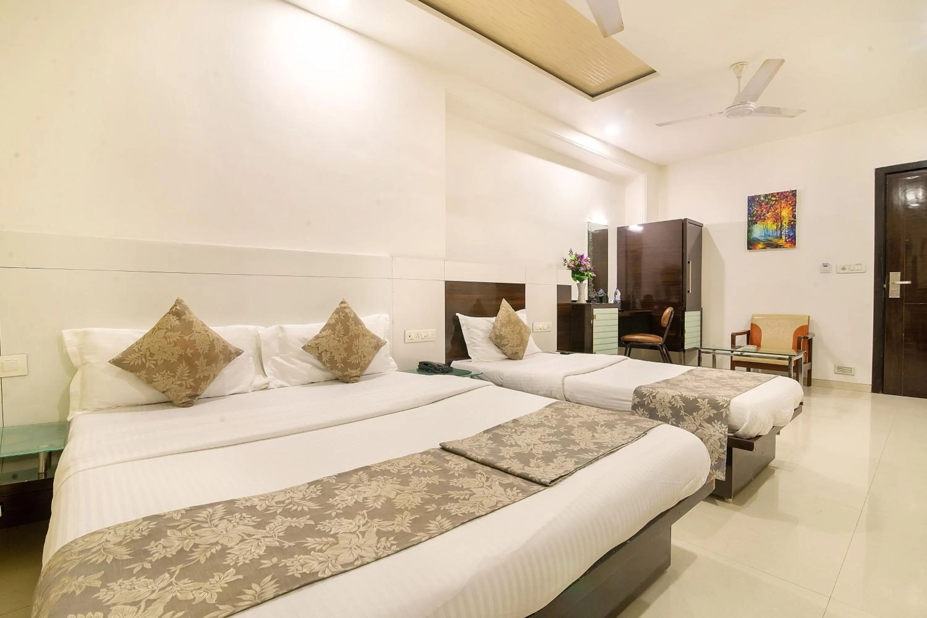 Hotel Satkar