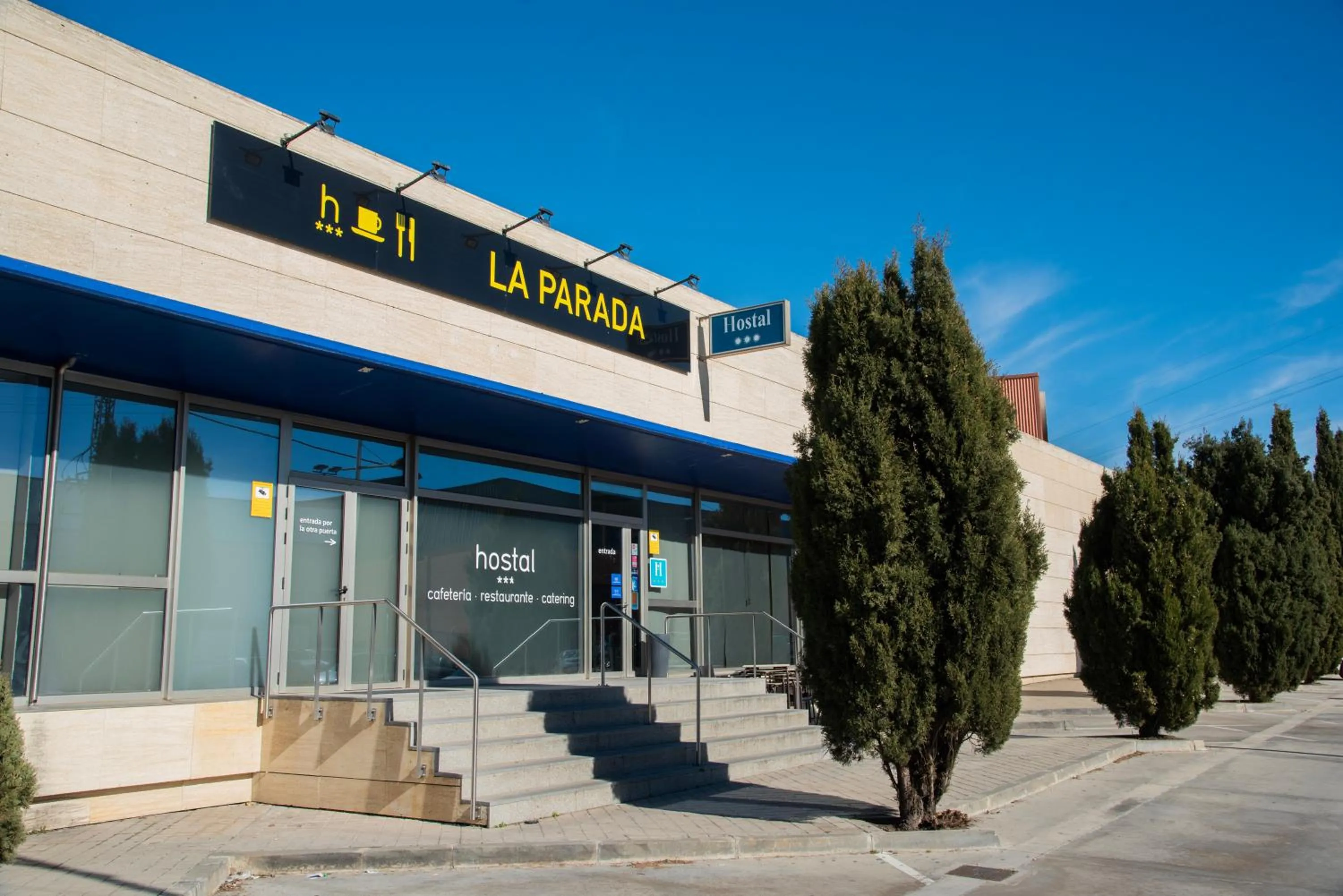 Facade/entrance in Hotel La Parada