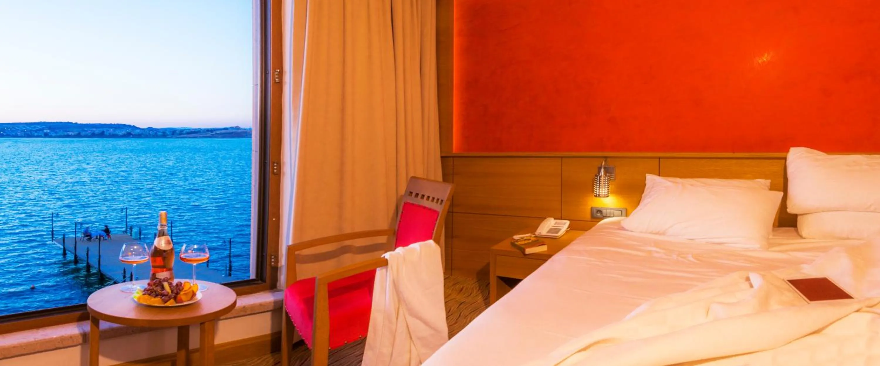 Sea view, Bed in Bacacan Otel