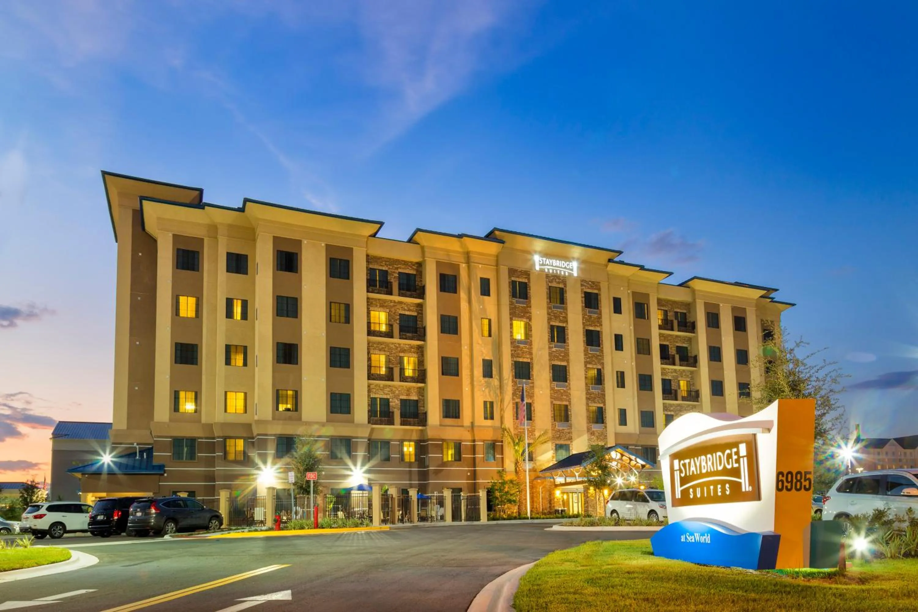 Property building in Staybridge Suites Orlando at SeaWorld by IHG - Free Breakfast & Shuttle to SeaWorld Parks
