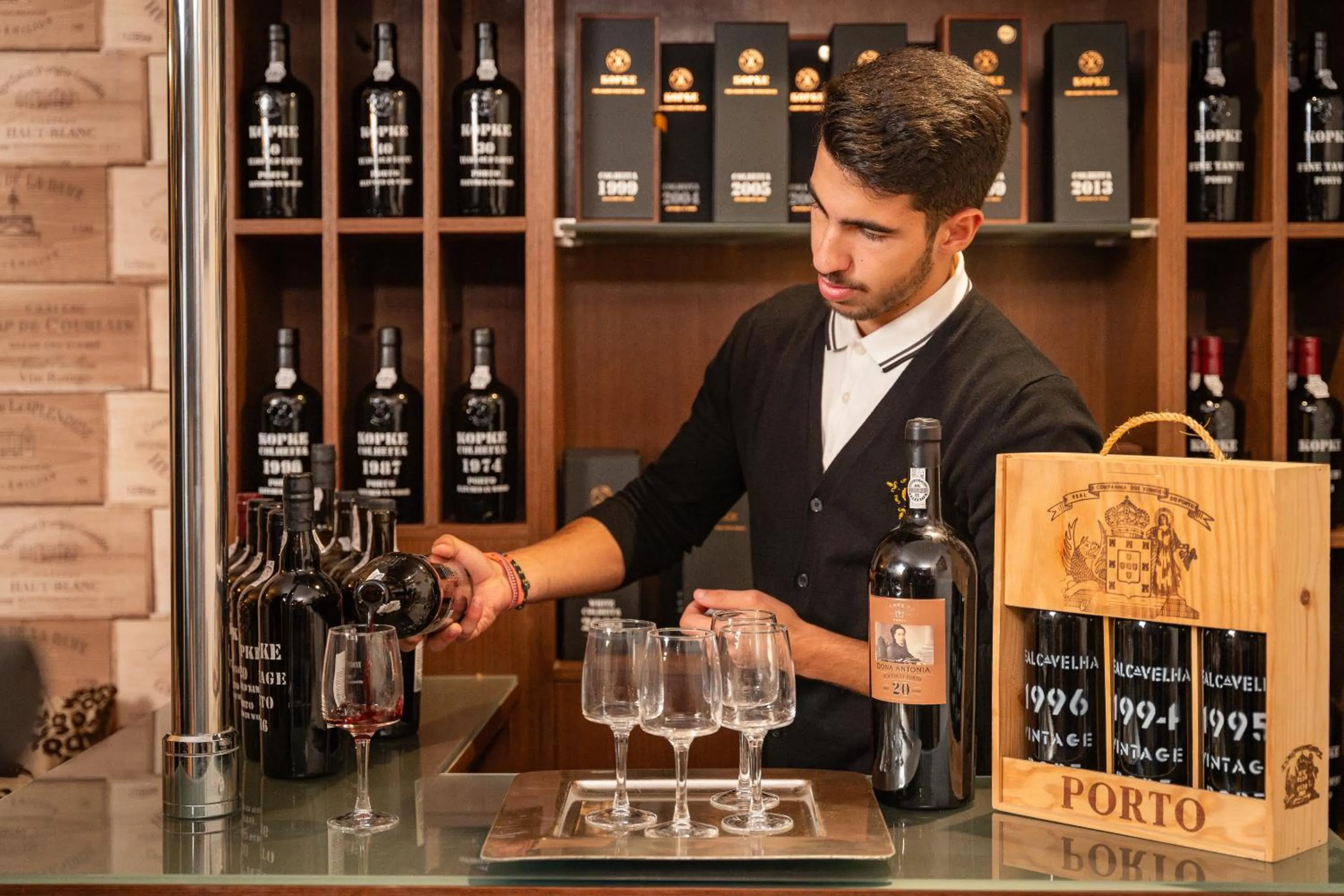 Opus One Luxury Guest House & Wine